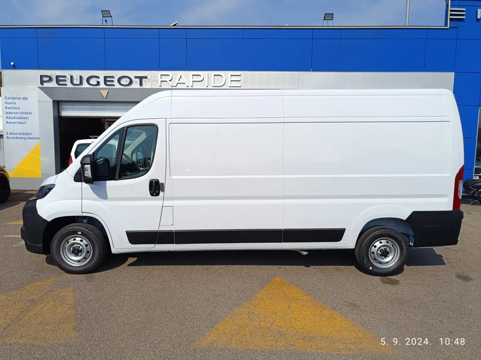 peugeot-boxer-fg-confort-335-l3h2-2-2-blue-hdi-140-ks-2025