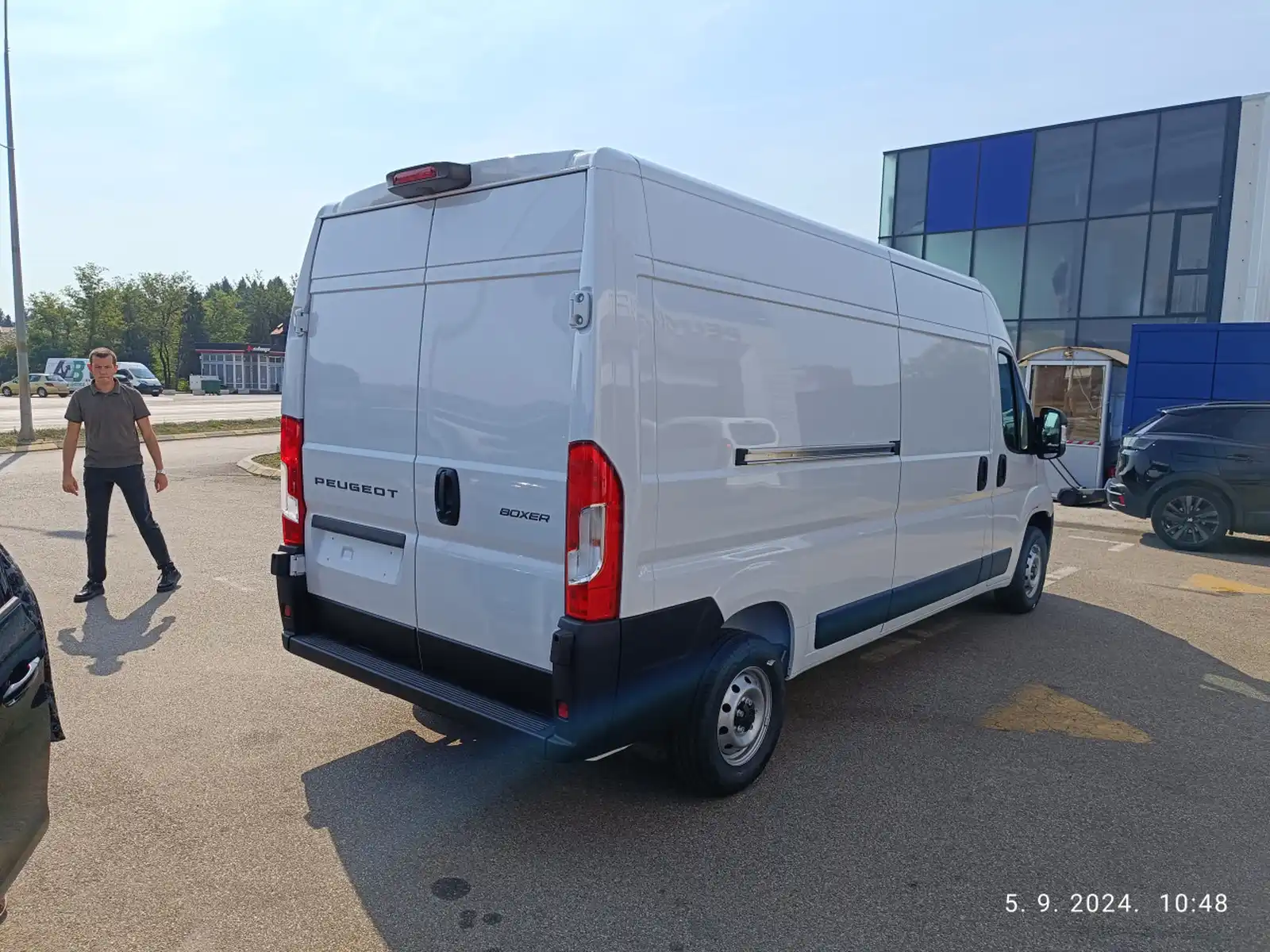 peugeot-boxer-fg-confort-335-l3h2-2-2-blue-hdi-140-ks-2025