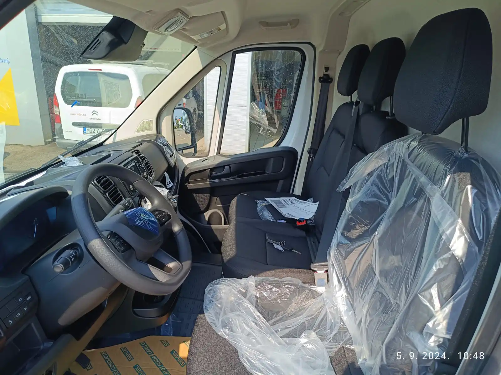 peugeot-boxer-fg-confort-335-l3h2-2-2-blue-hdi-140-ks-2025