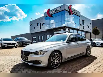 BMW 320 D F30 SPORTPAKET