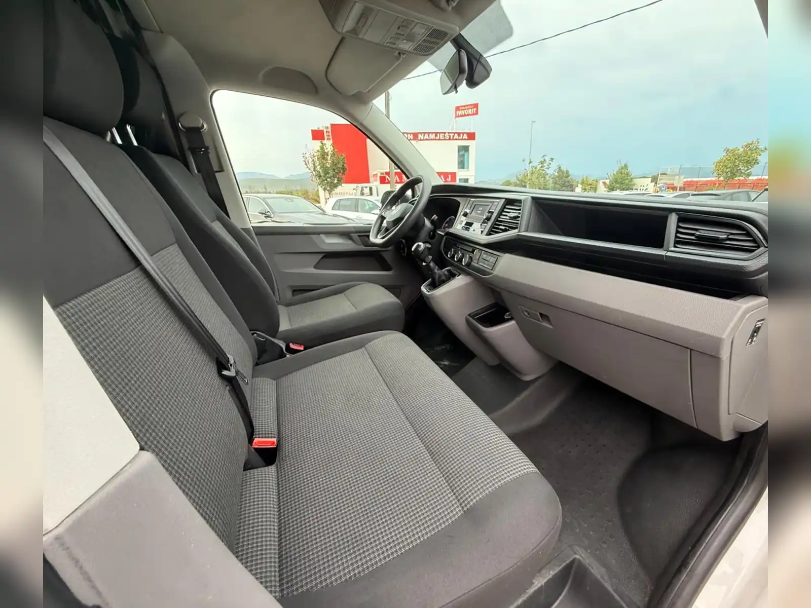 volkswagen-transporter-t6-2-0-tdi-150-ks