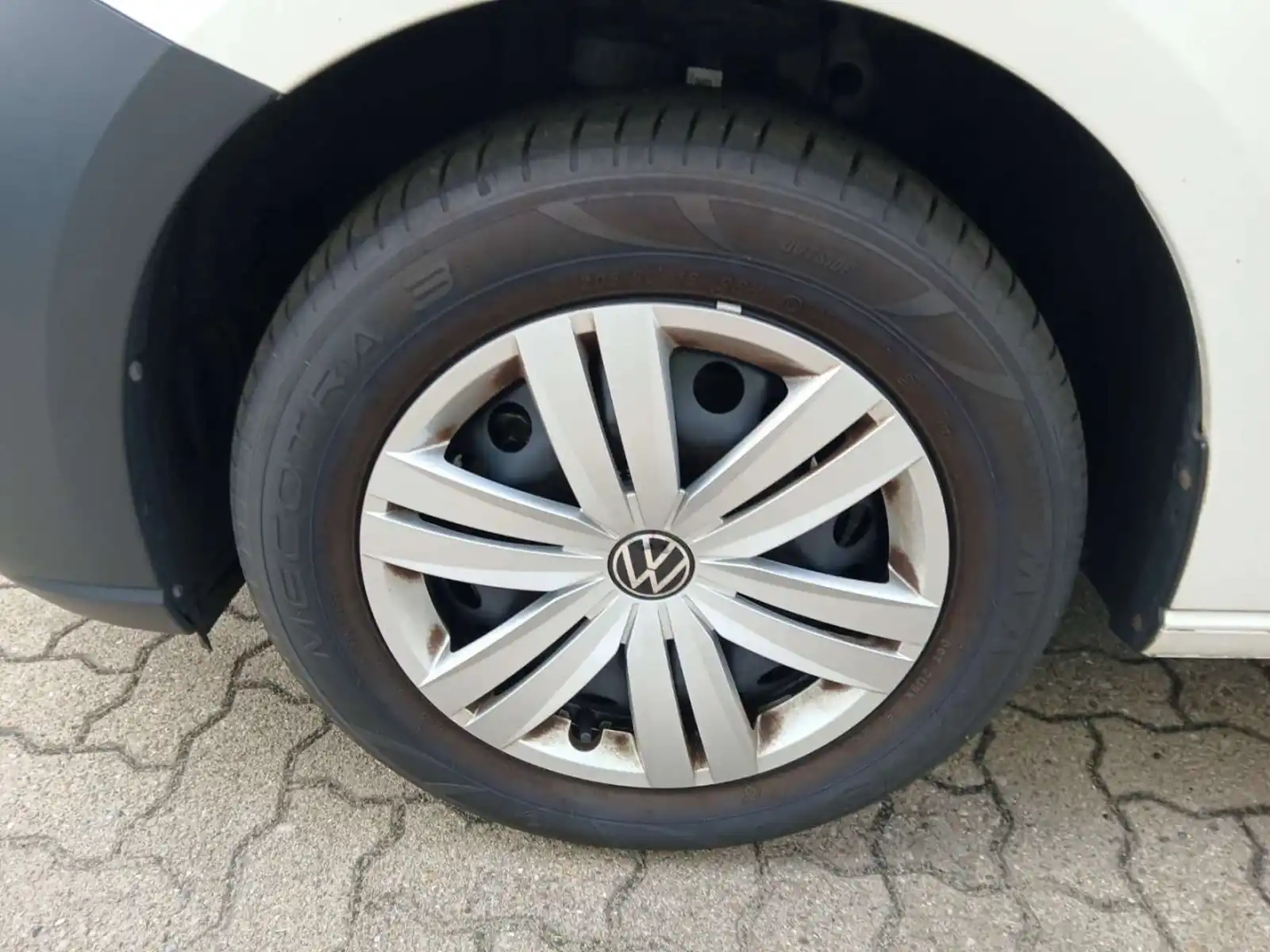 vw-caddy-cargo-2-0-tdi-lkw-41-000-kilometara-novo