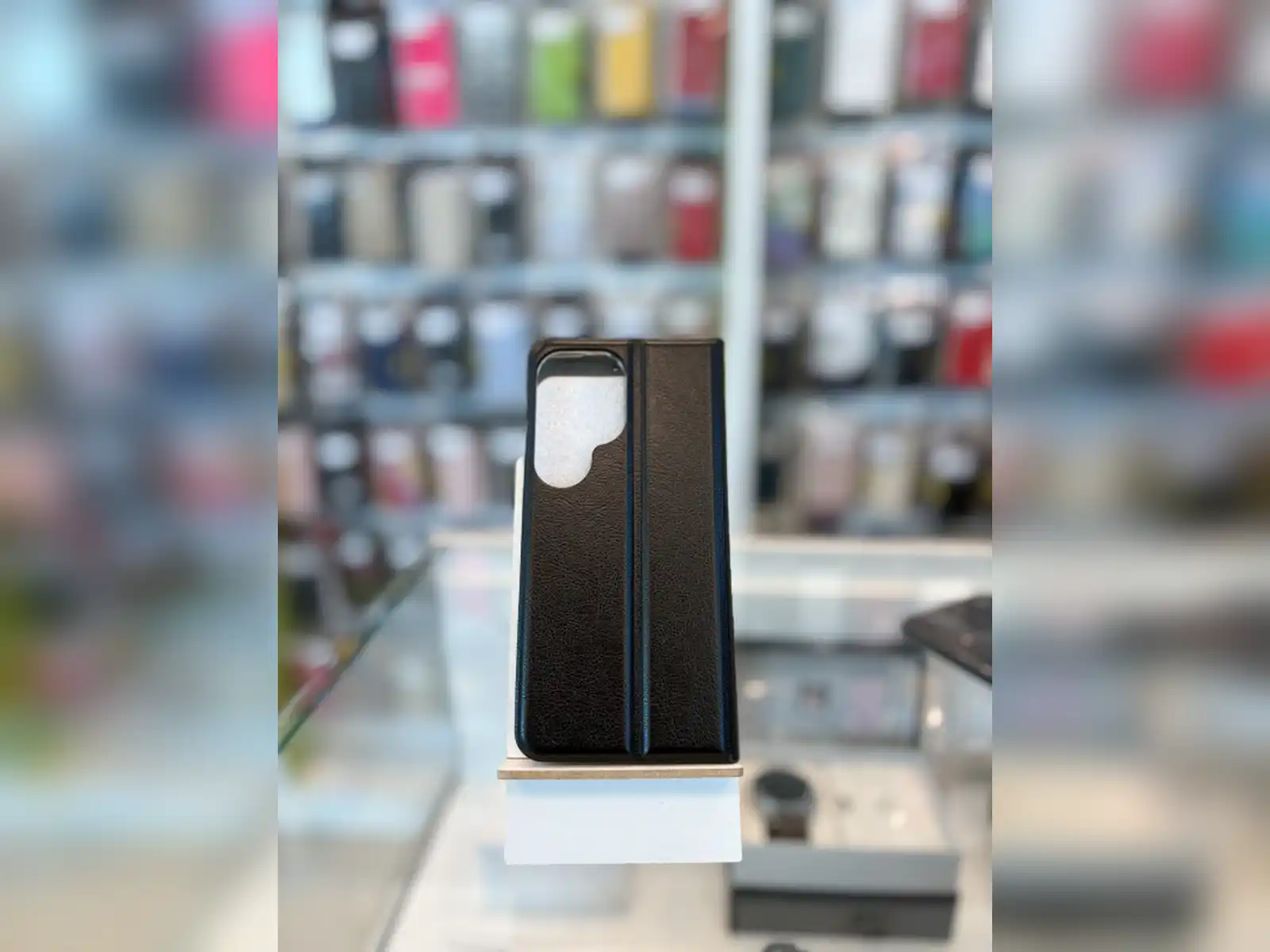 preklopna-maska-za-samsung-s26-ultra