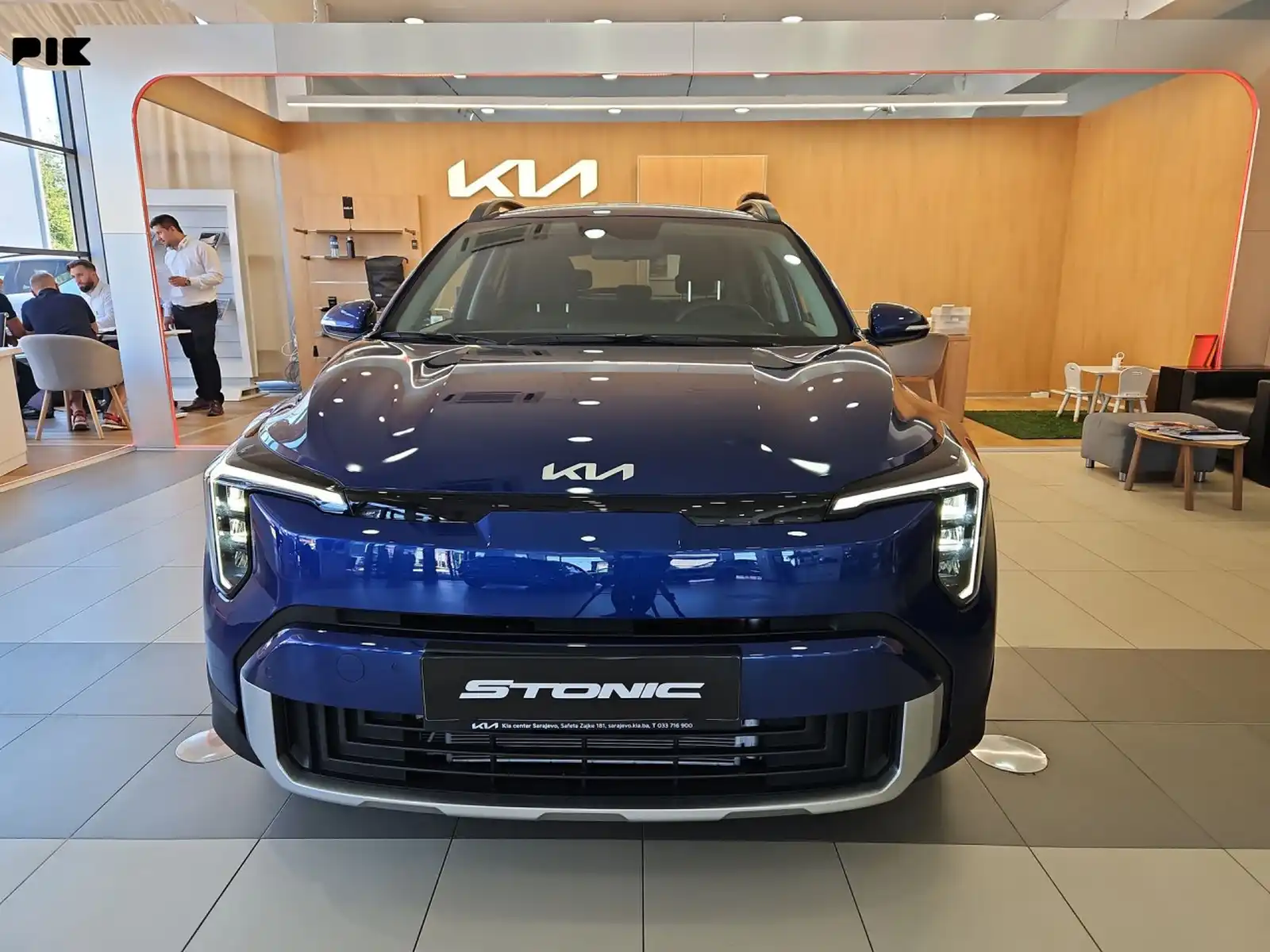 kia-stonic-1-0-t-gdi-dct-ex-pulse-novo-1-km-zimske-gume