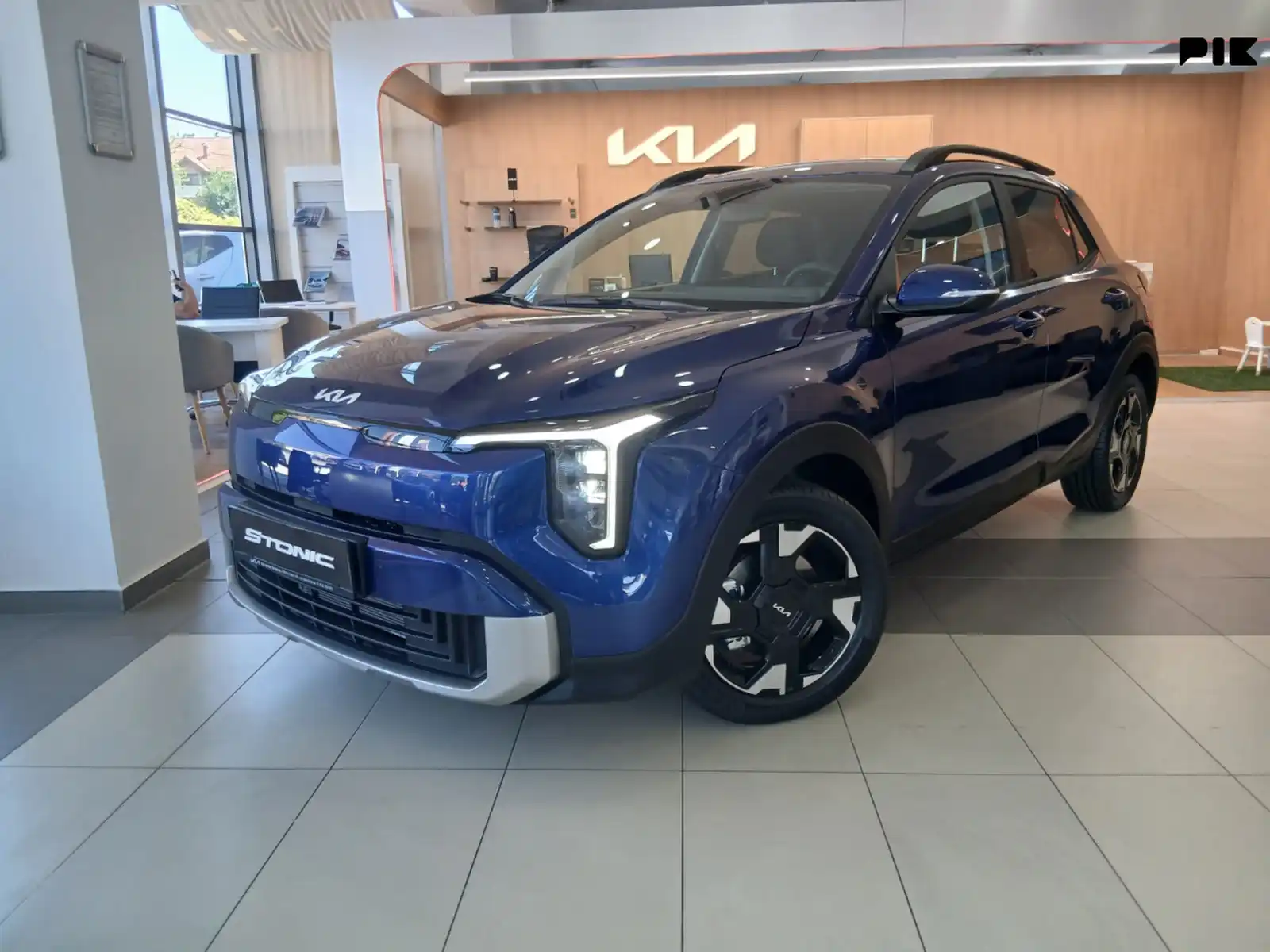 kia-stonic-1-0-t-gdi-dct-ex-pulse-novo-1-km-zimske-gume