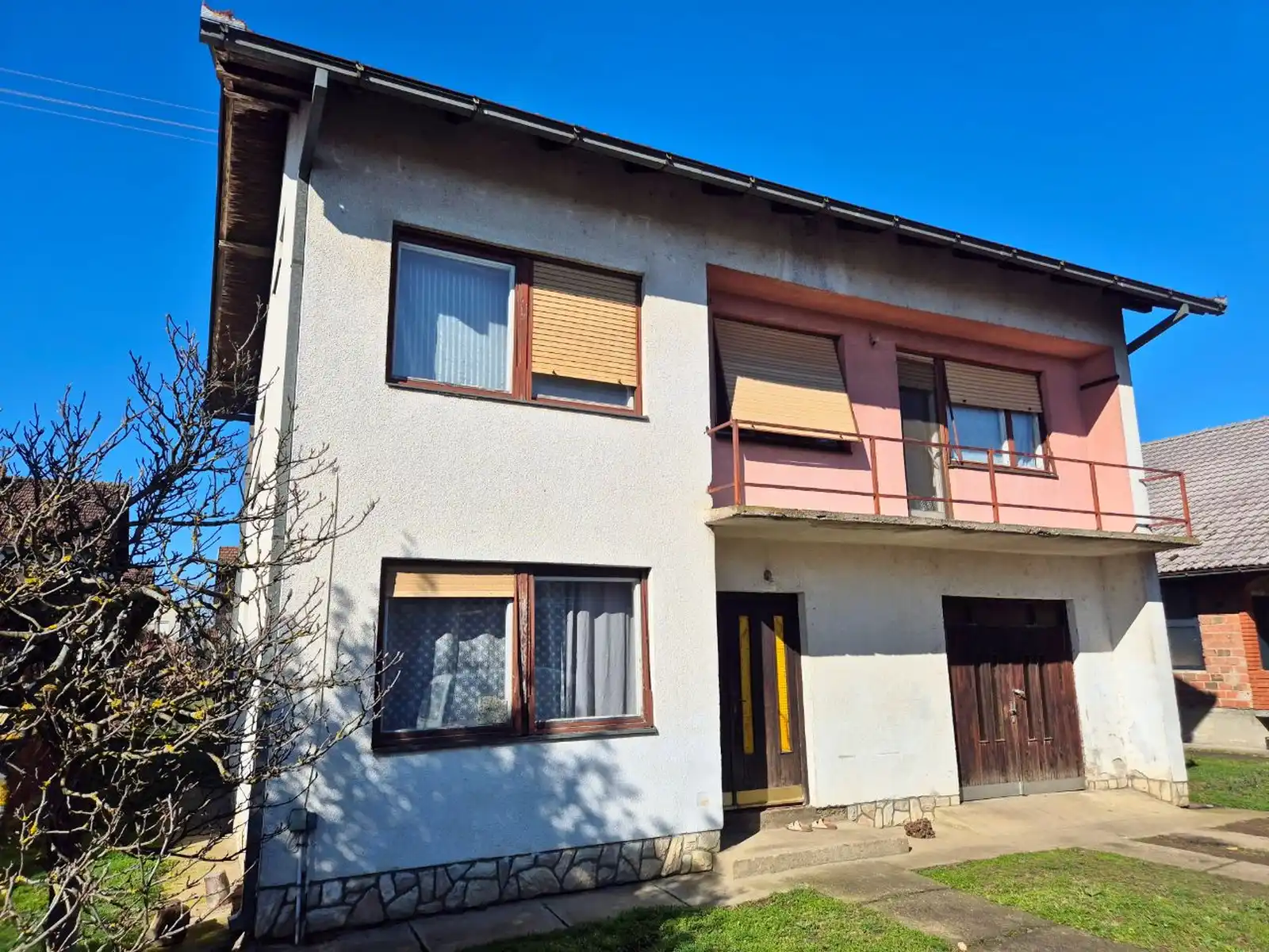 na-prodaju-kuca-na-stocari-gradiska