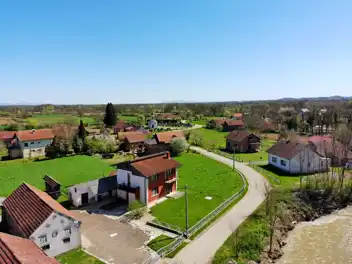 Na prodaju kuća - Šor, Gradiška