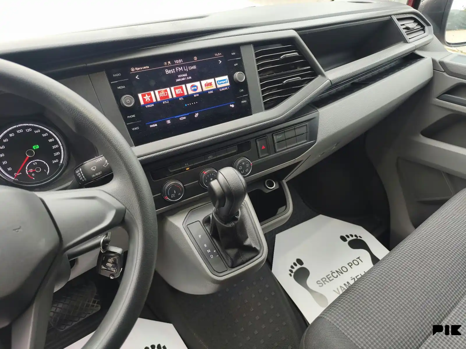 volkswagen-transporter-t6-2-0-tdi-dsg-u-dolasku
