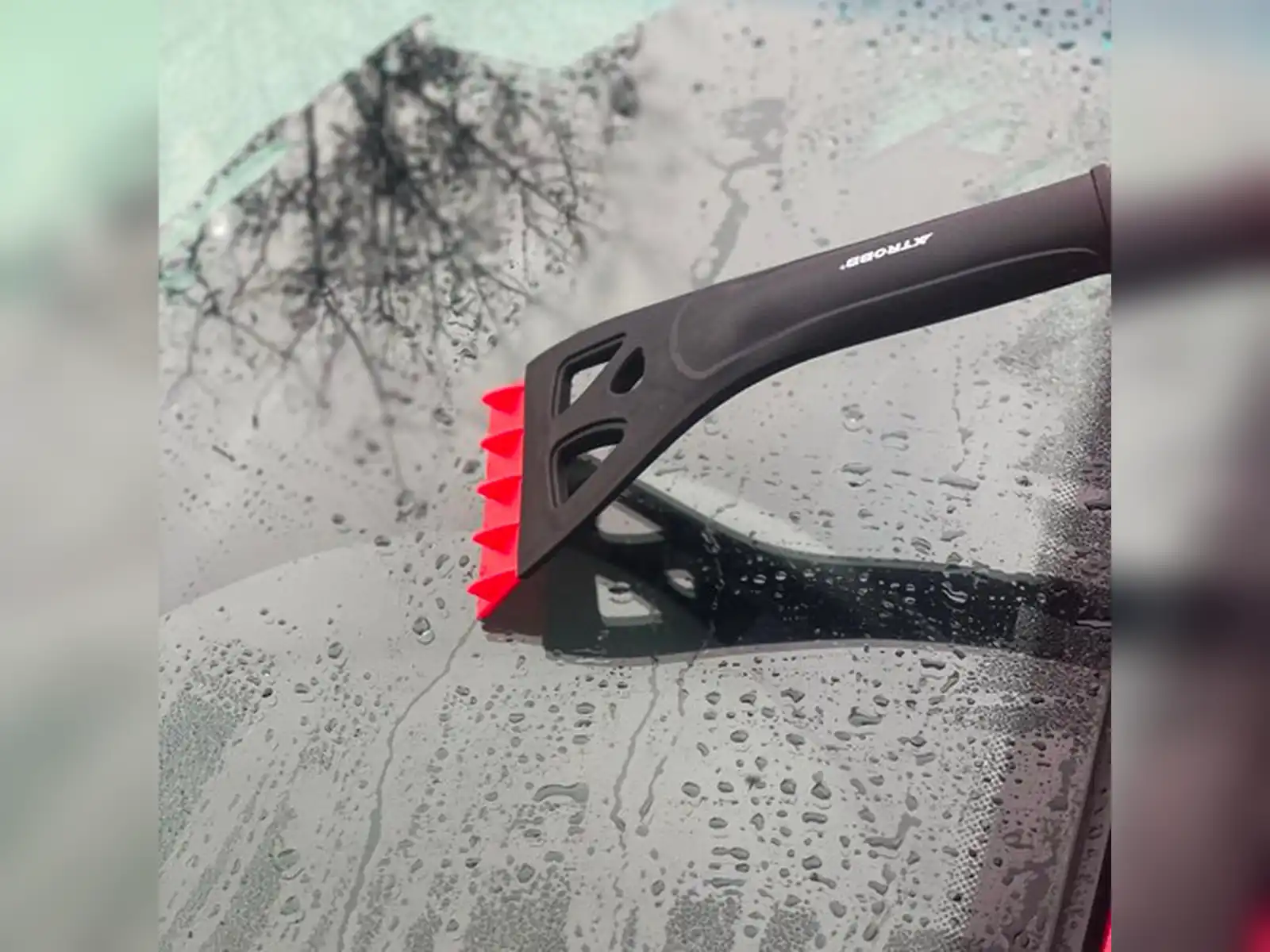 xtrobb-24821-telescopic-ice-scraper