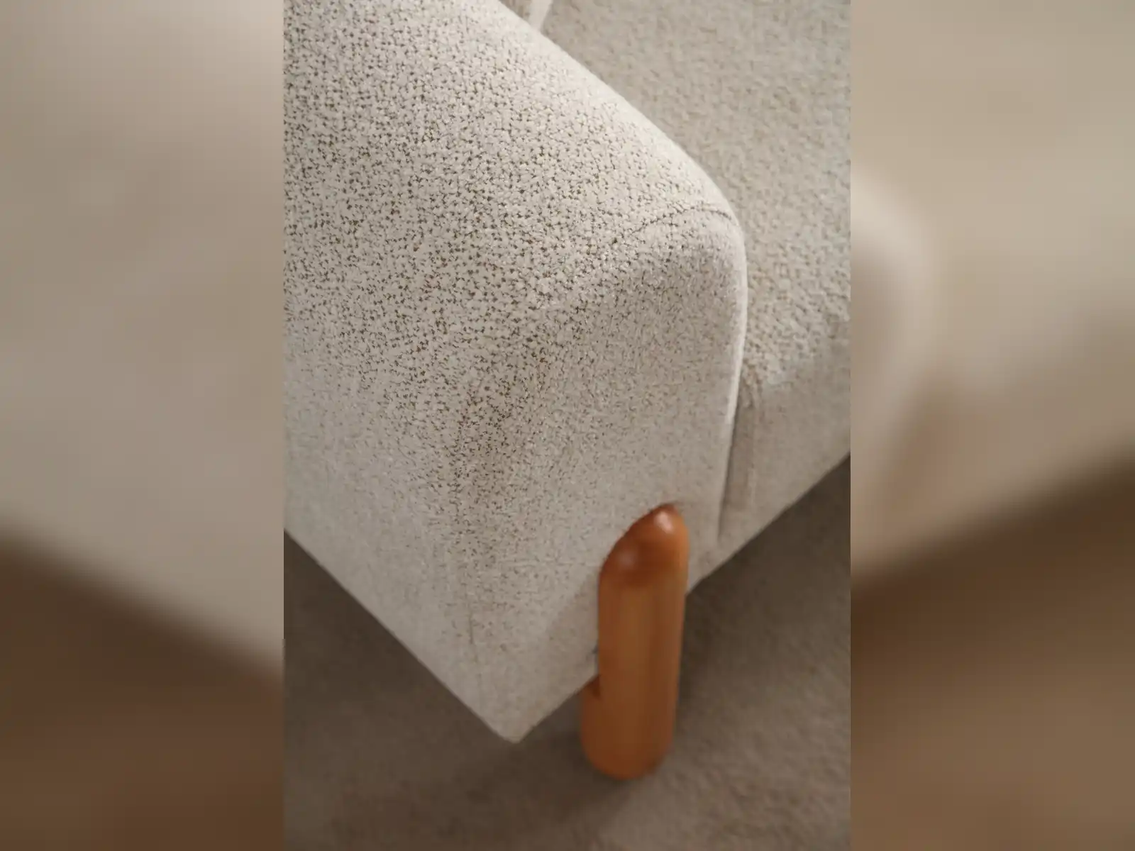 kauc-na-razvlacenje-s-3-sjedista-lyke-trosjed-krem