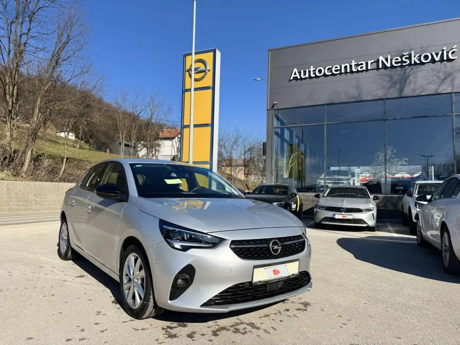 opel-corsa-12-turbo-benzin-100ks-elegance-testno-vozilo