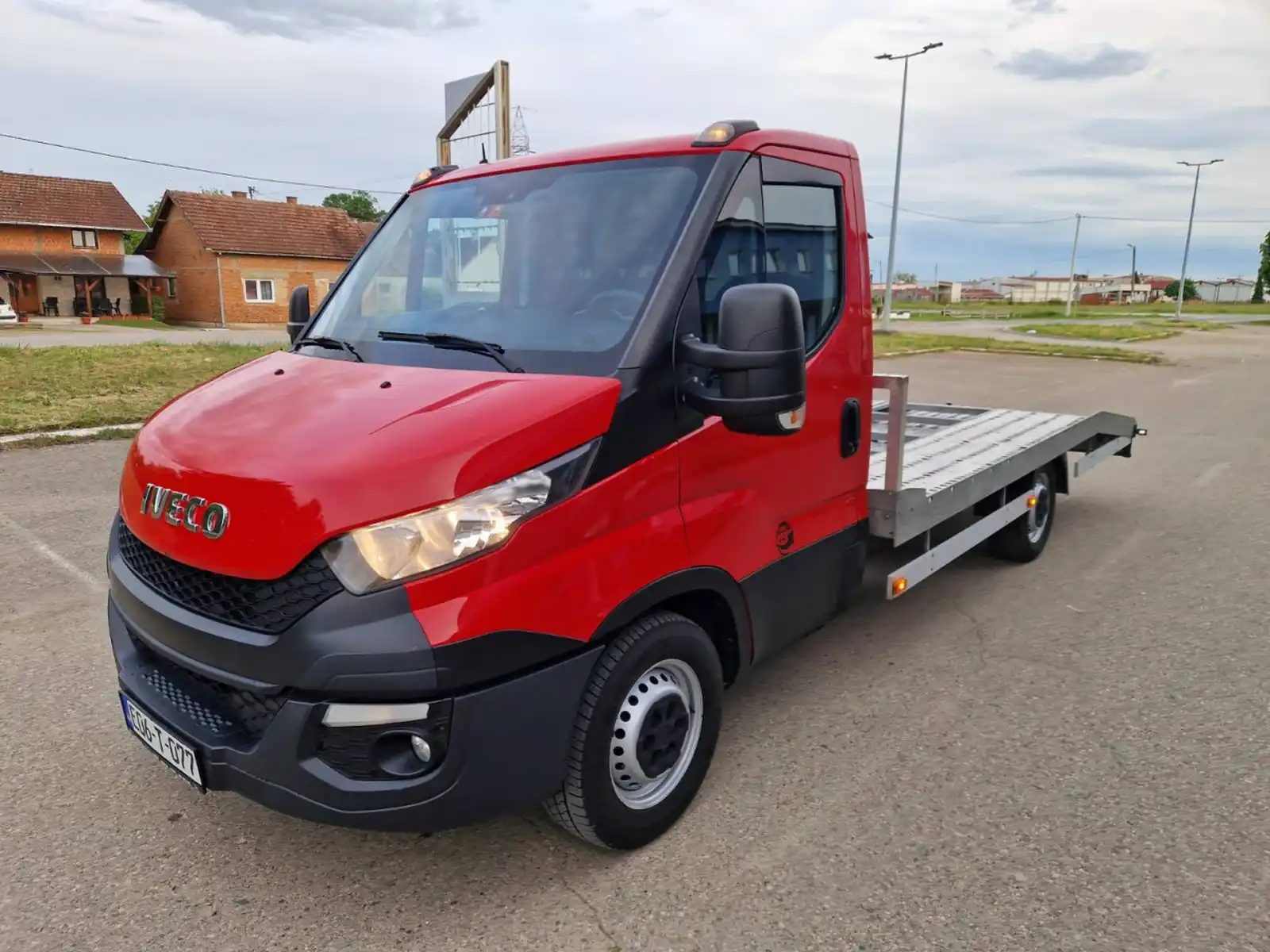 iveco-n1-teretni-3-0dizel-2017god-ekstra-stanje