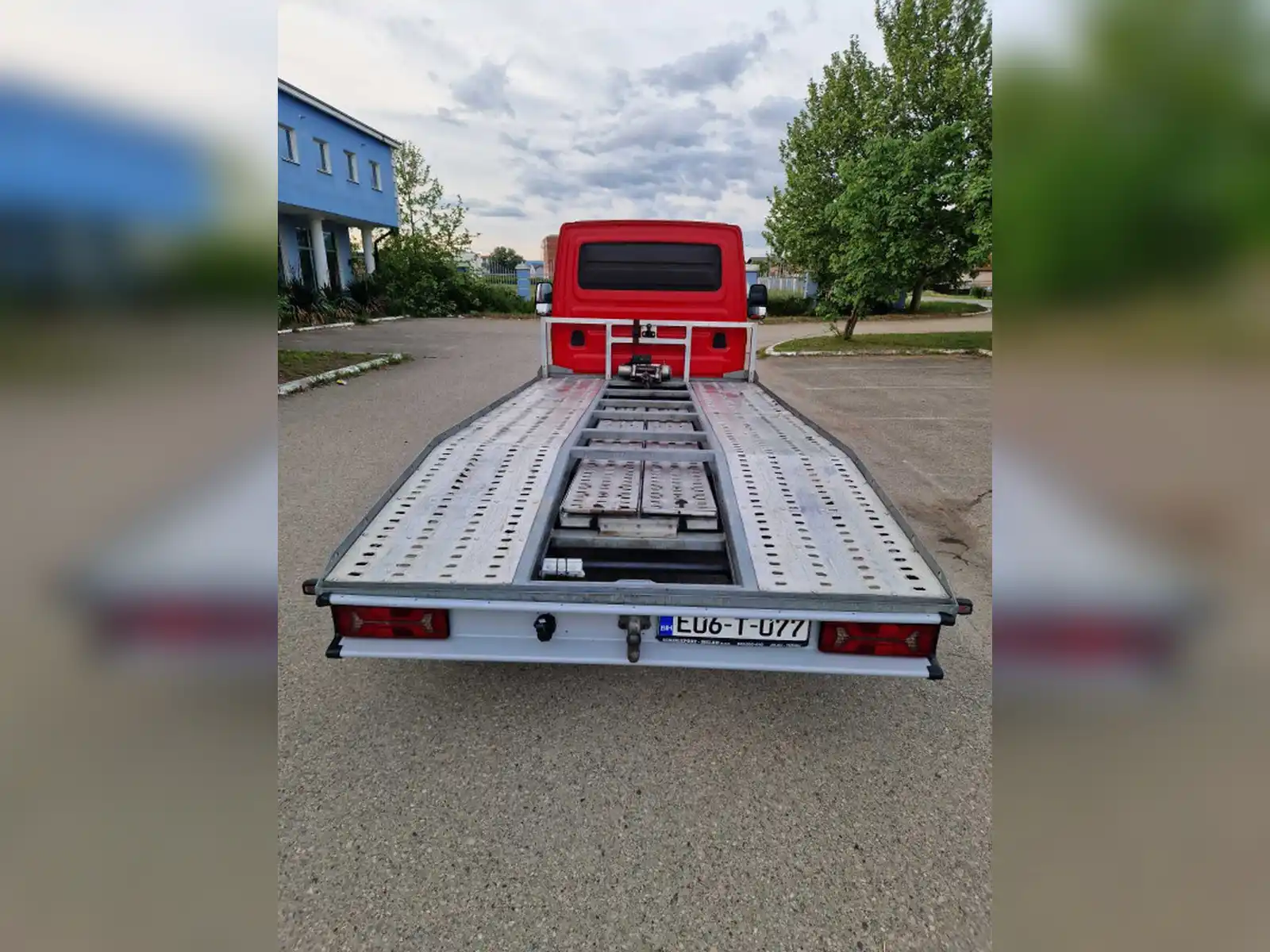 iveco-n1-teretni-3-0dizel-2017god-ekstra-stanje
