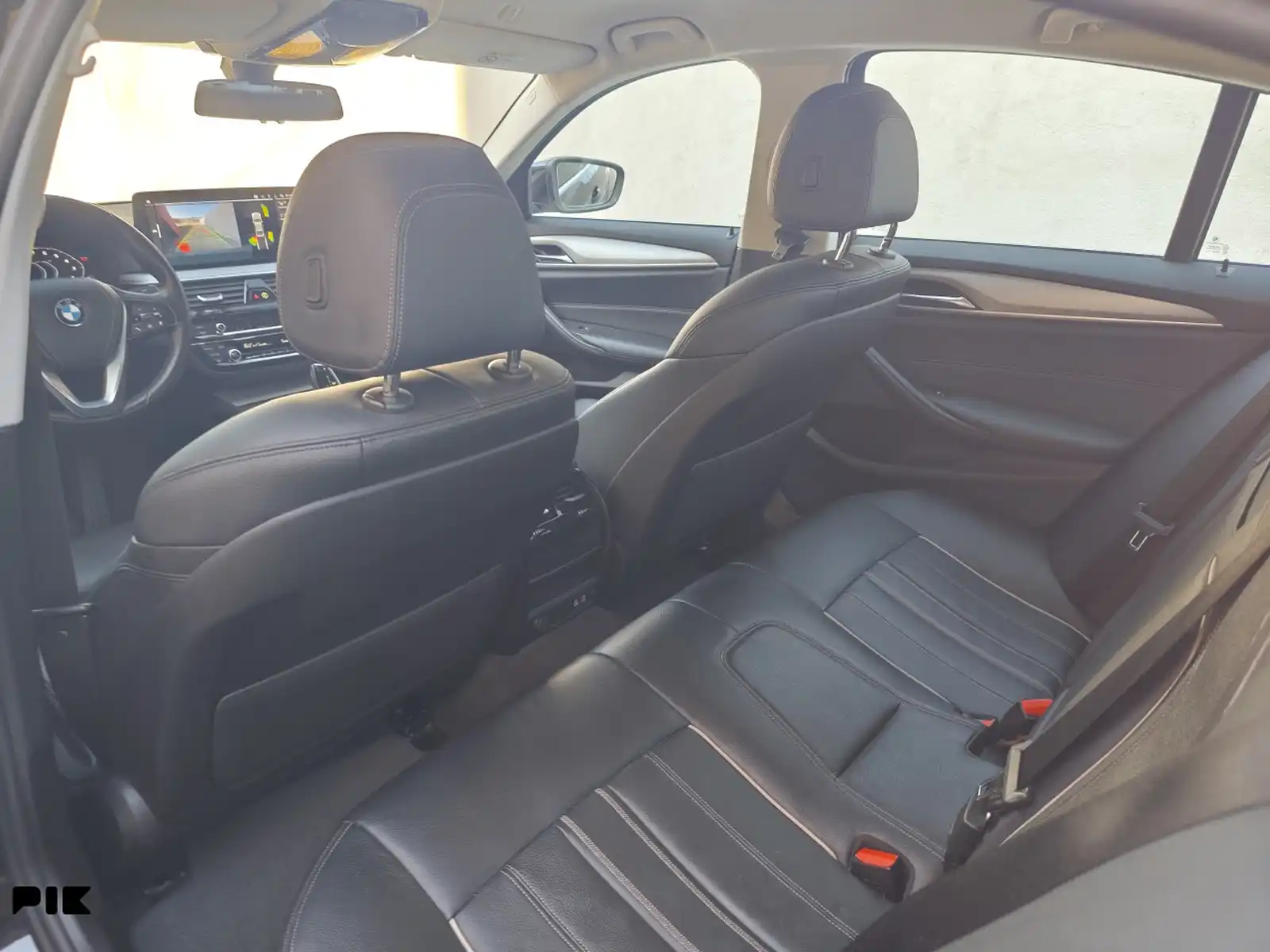 bmw-g30-lci-2022