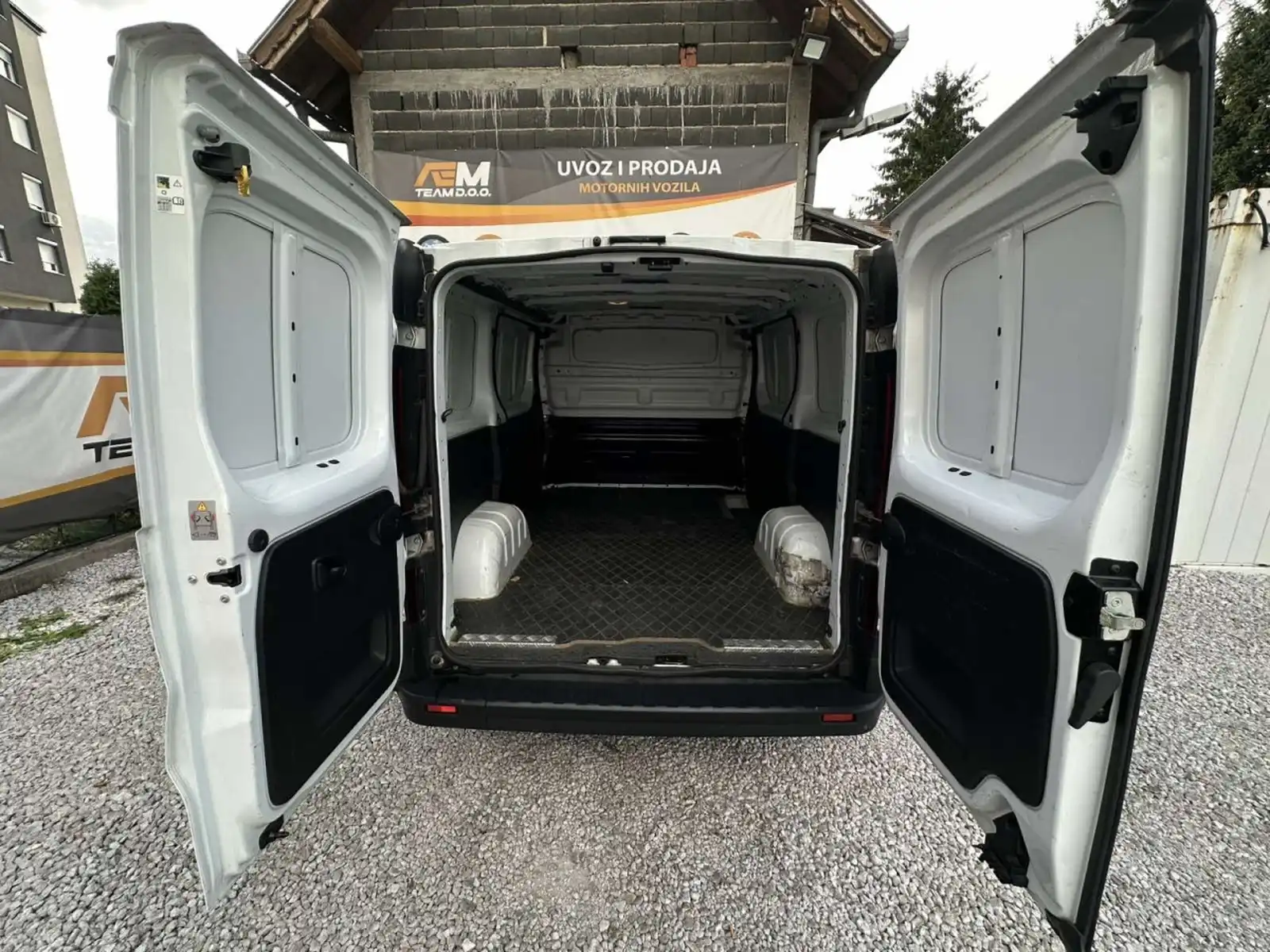 fiat-talento-1-6-89kw-uvoz-ch-kamera-navi-senzori-2020