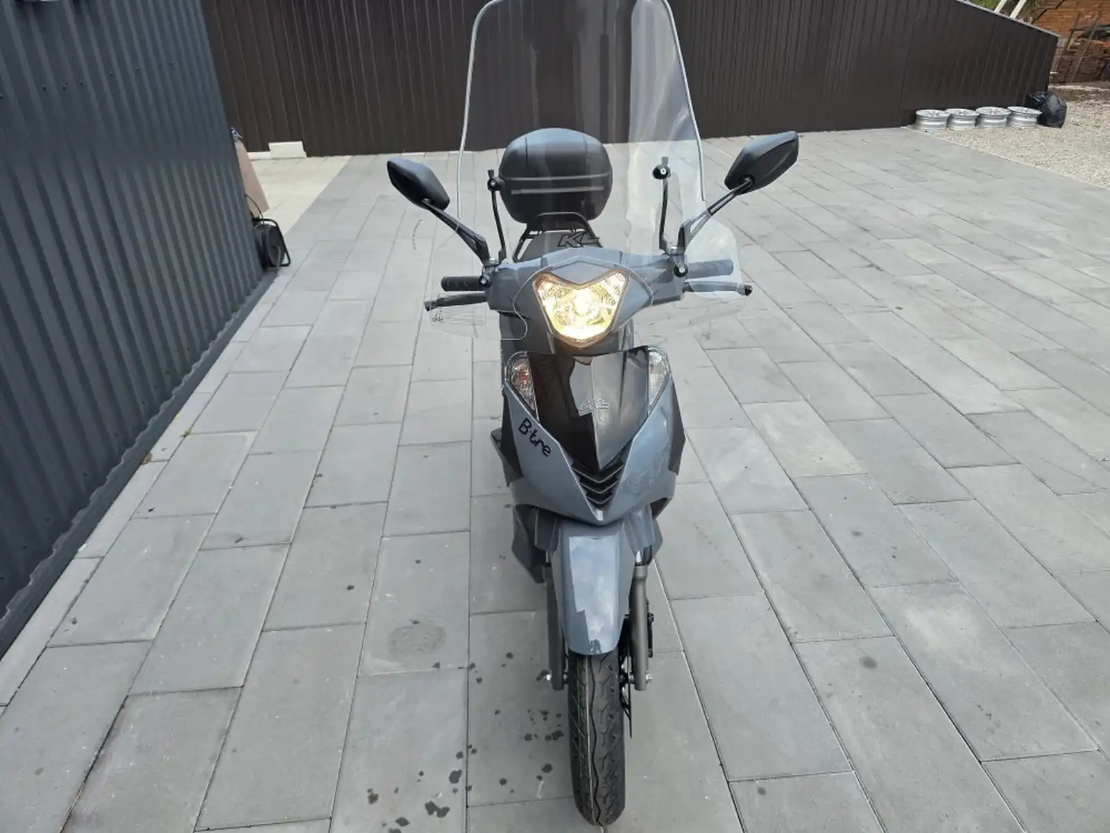 skuter-kl-b-tre-125i-2025gp