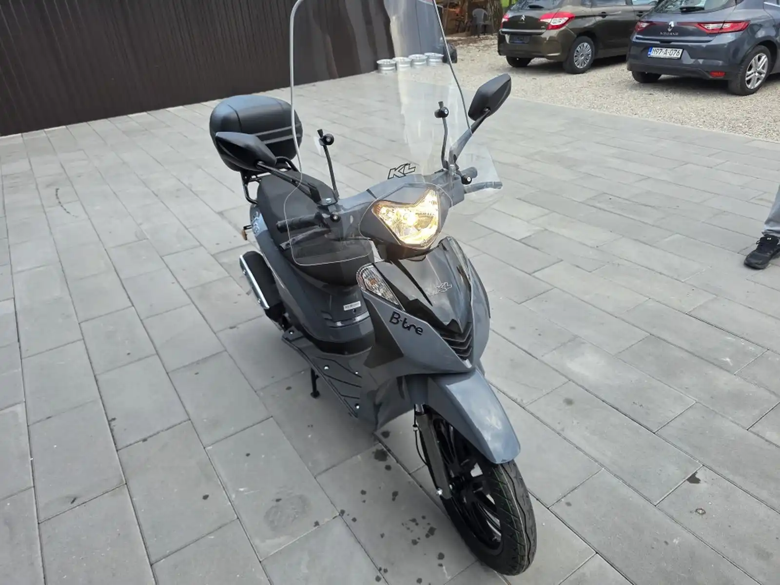 skuter-kl-b-tre-125i-2025gp