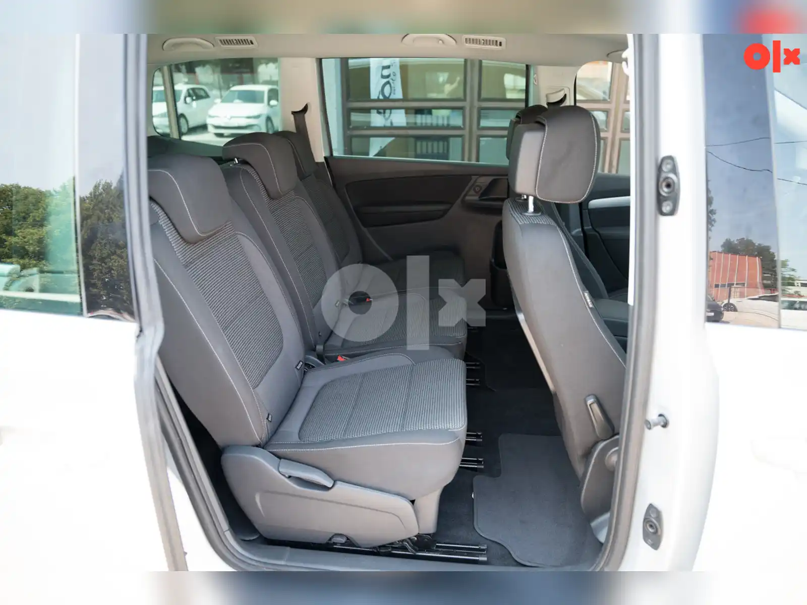 volkswagen-sharan-2986-id