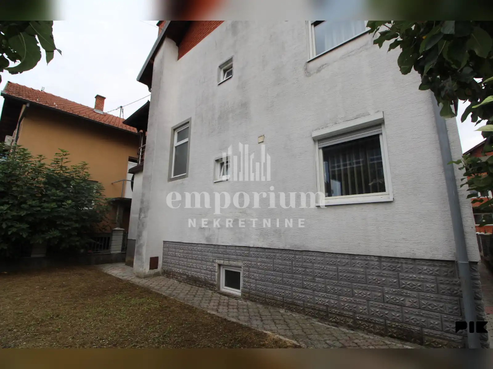 namjestena-kuca-pr-1s-pot-sa-garazom-na-novom-brckom-id-2805-en