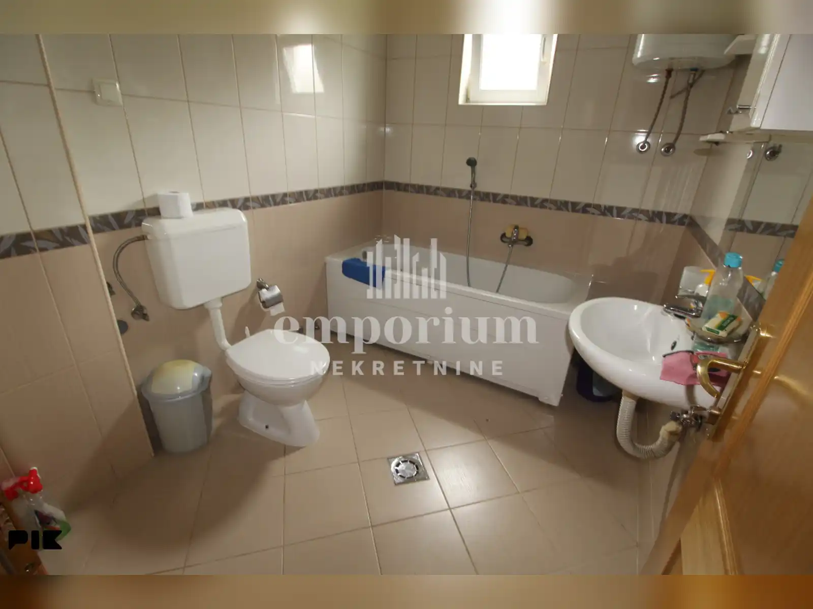 namjestena-kuca-pr-1s-pot-sa-garazom-na-novom-brckom-id-2805-en