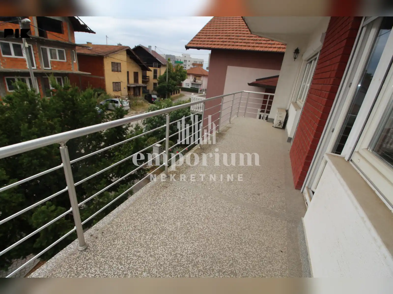 namjestena-kuca-pr-1s-pot-sa-garazom-na-novom-brckom-id-2805-en