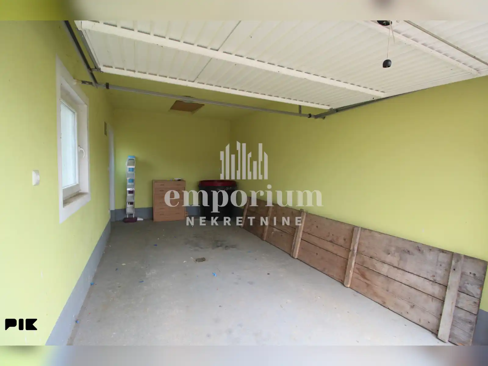 useljiva-kuca-sa-garazom-u-naselju-prijedor-id-2756-bn
