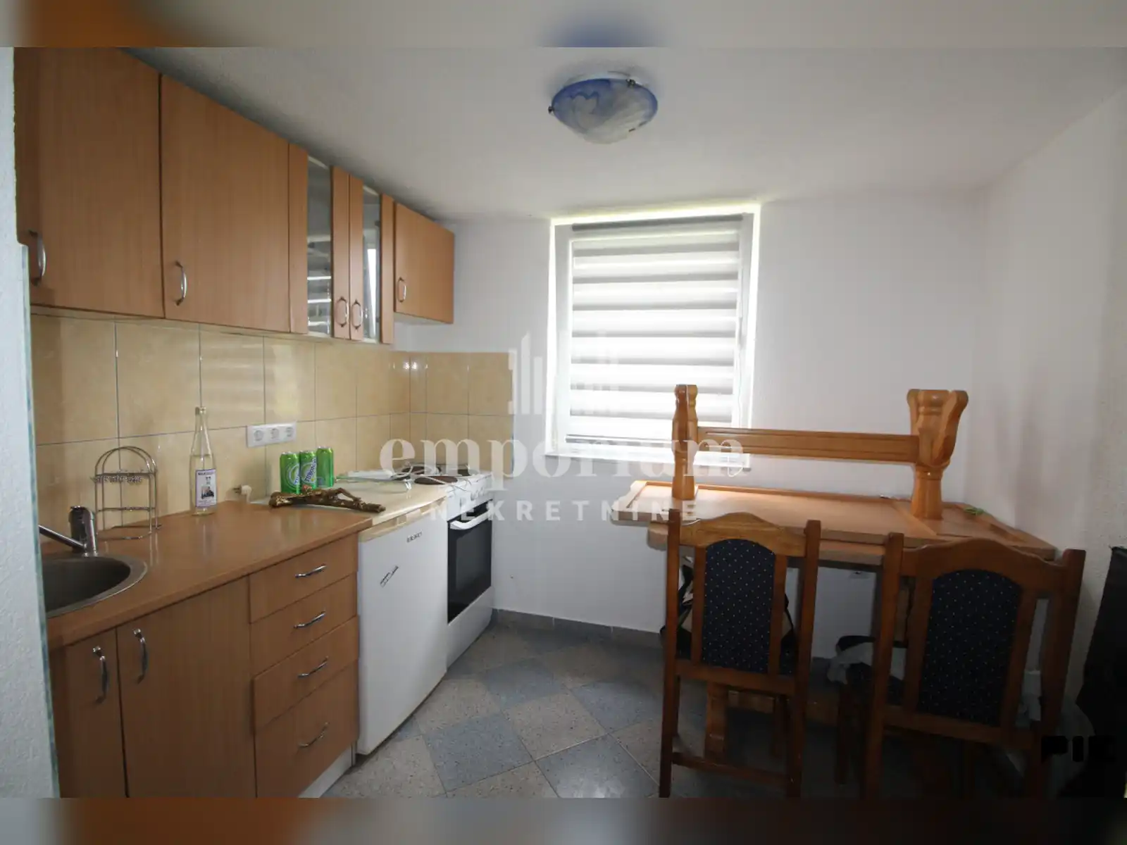 useljiva-kuca-sa-garazom-u-naselju-prijedor-id-2756-bn