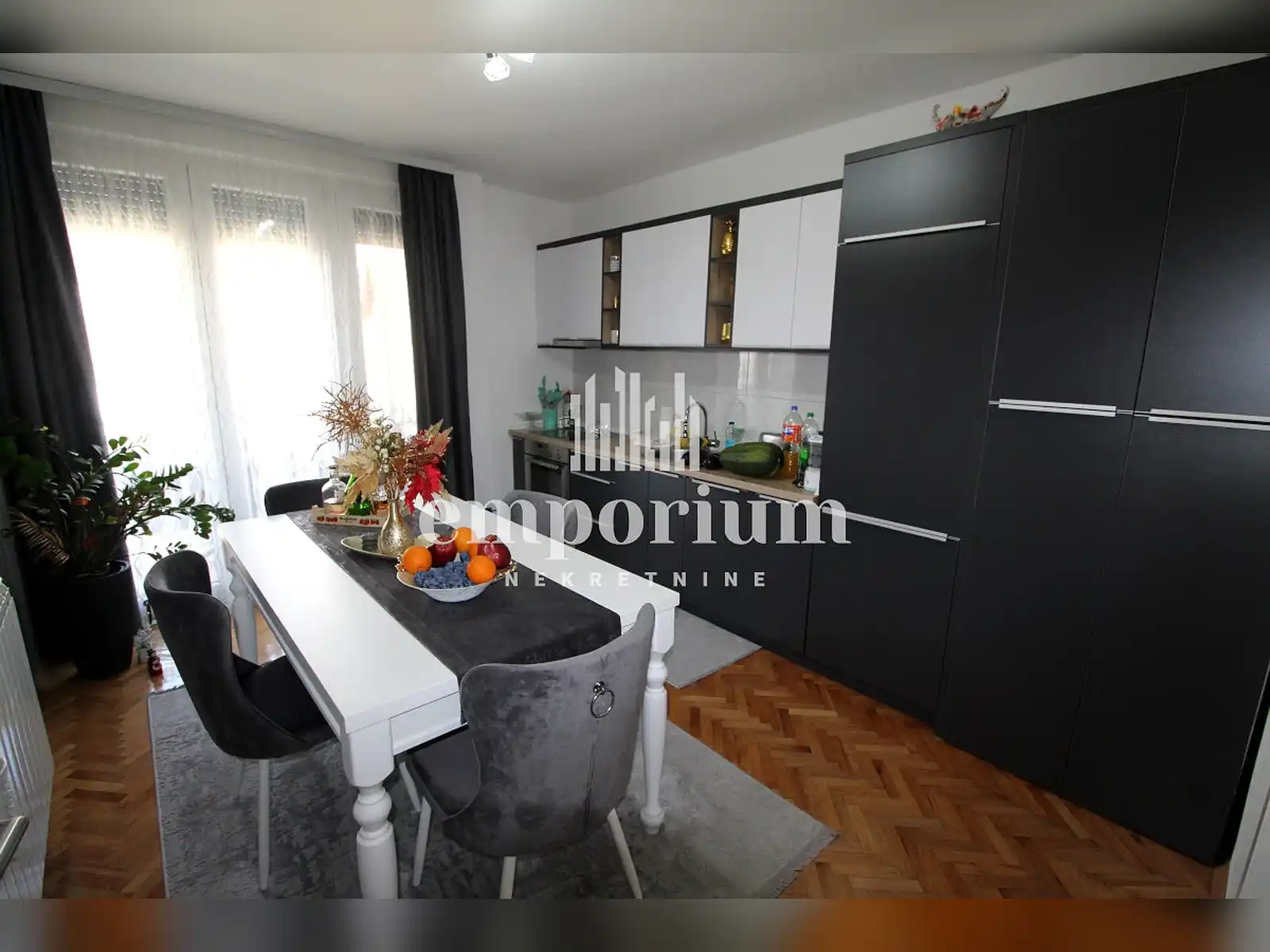 useljiva-garsonjera-povrsine-34m2-id-2775-en
