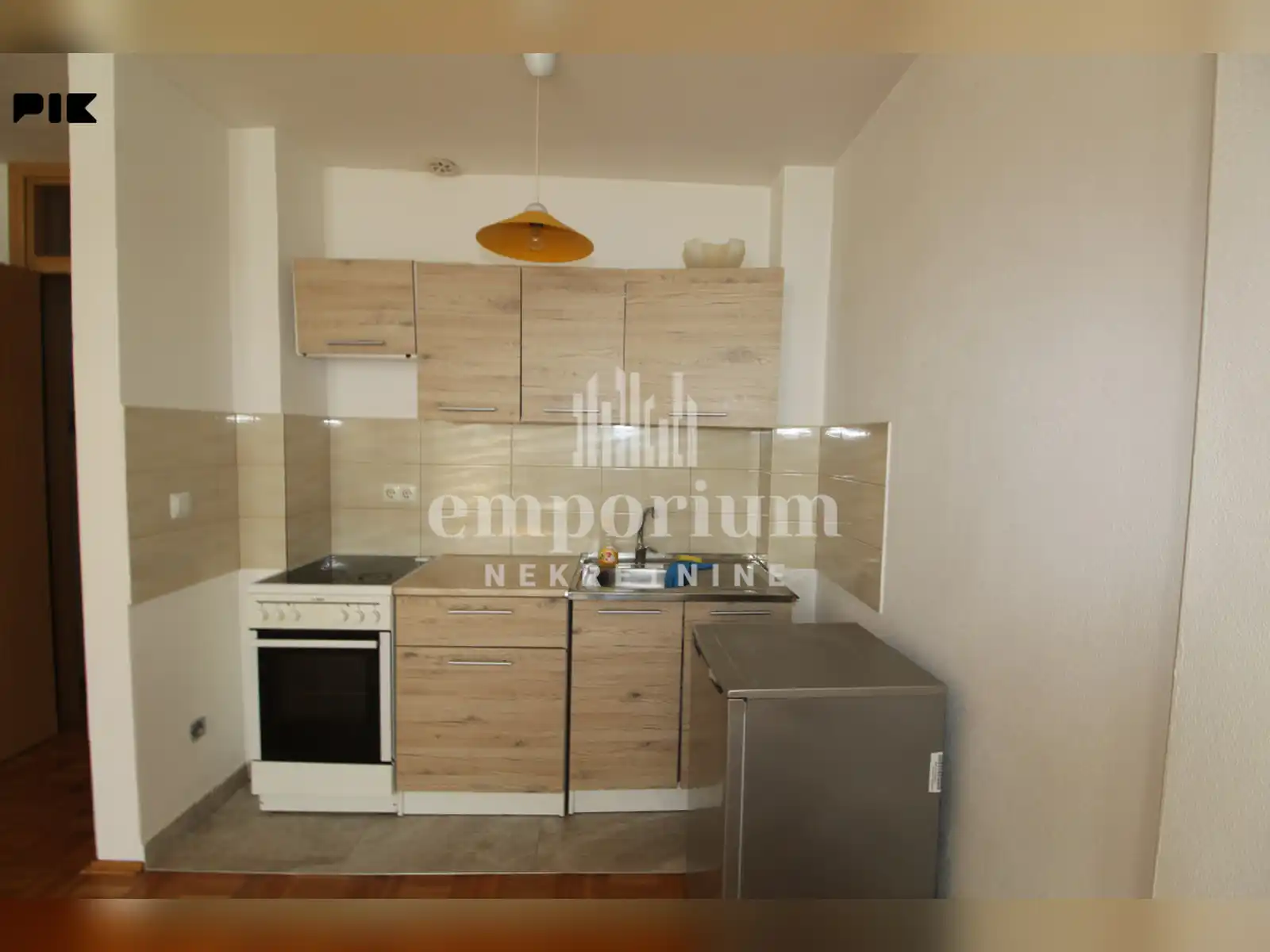 useljiva-garsonjera-povrsine-34m2-id-2775-en