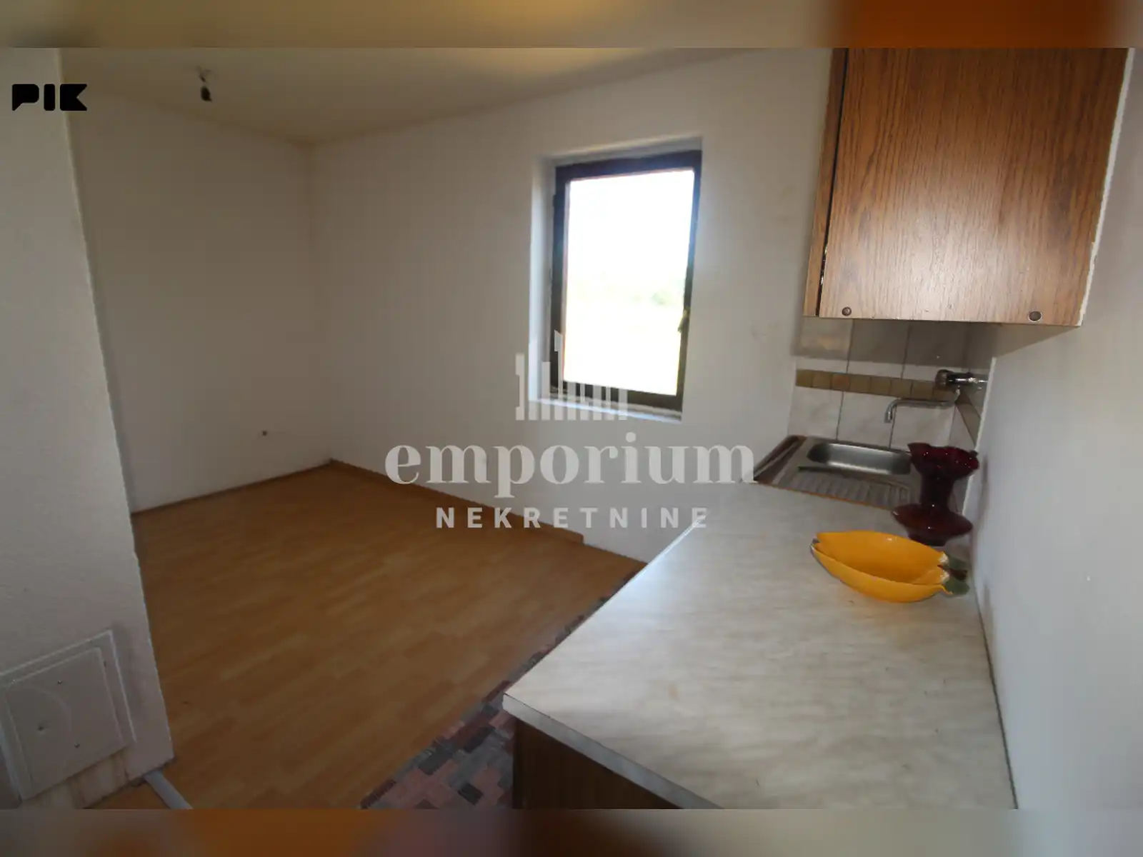 useljiva-kuca-pr-pot-u-obudovcu-na-parceli-od-1-110m2-id-2781-bn