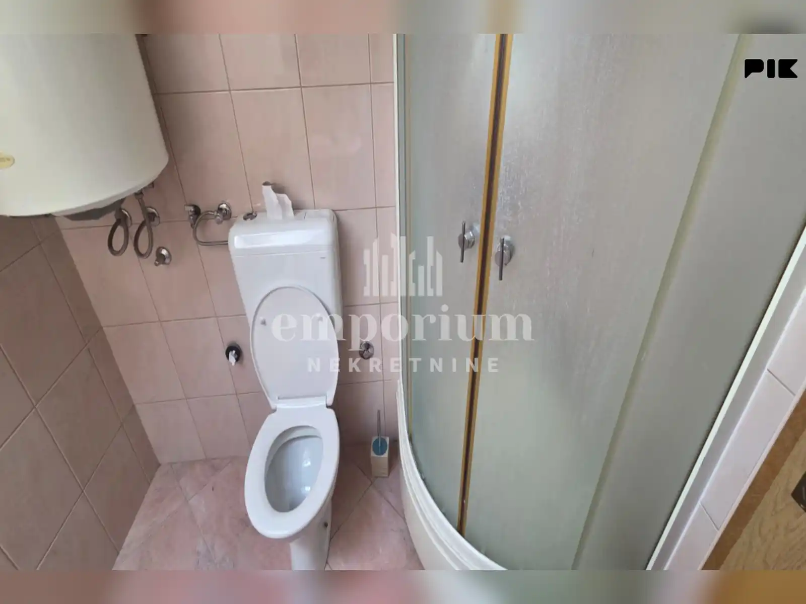 namjestena-garsonjera-38-m2-ilicka-id-2807-bn