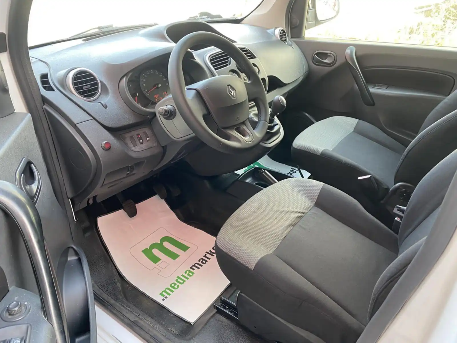 renault-kangoo-15dci-81kw-2018g-163013km-reno-kango-caddy