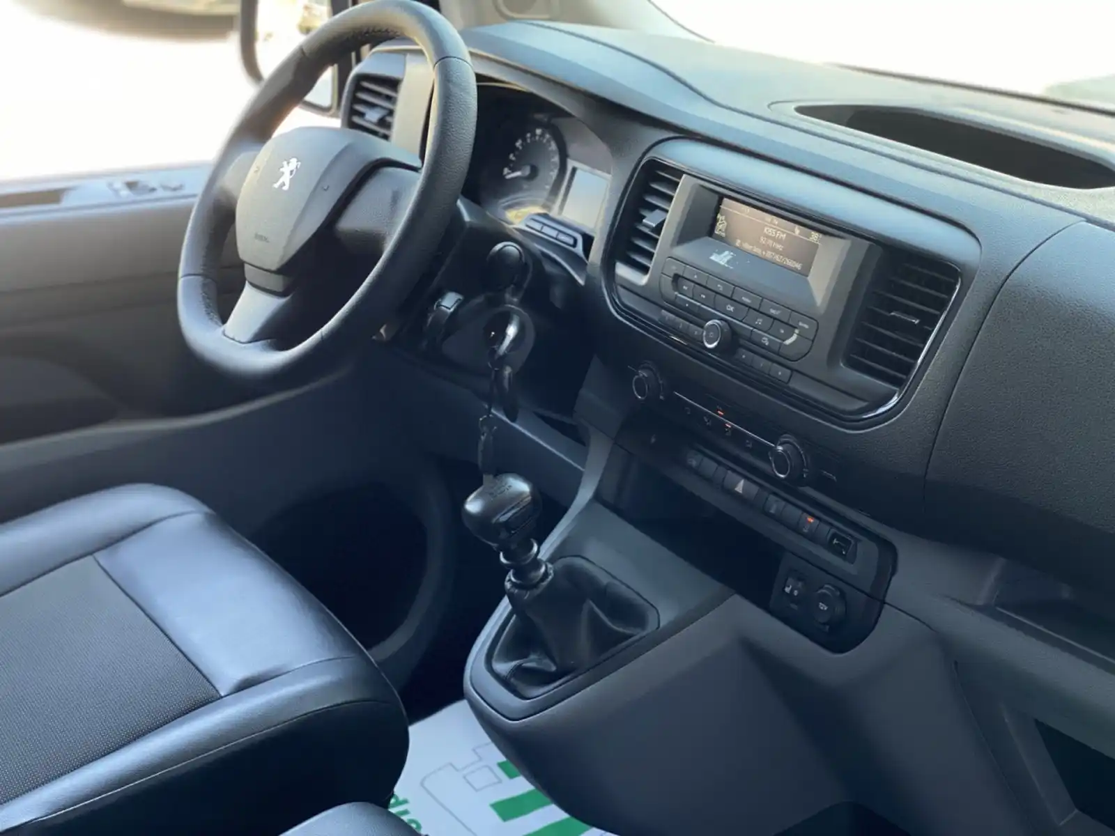 peugeot-expert-maxi-20-bluehdi-3-sjedista-2019g-klima-kedi-cadi