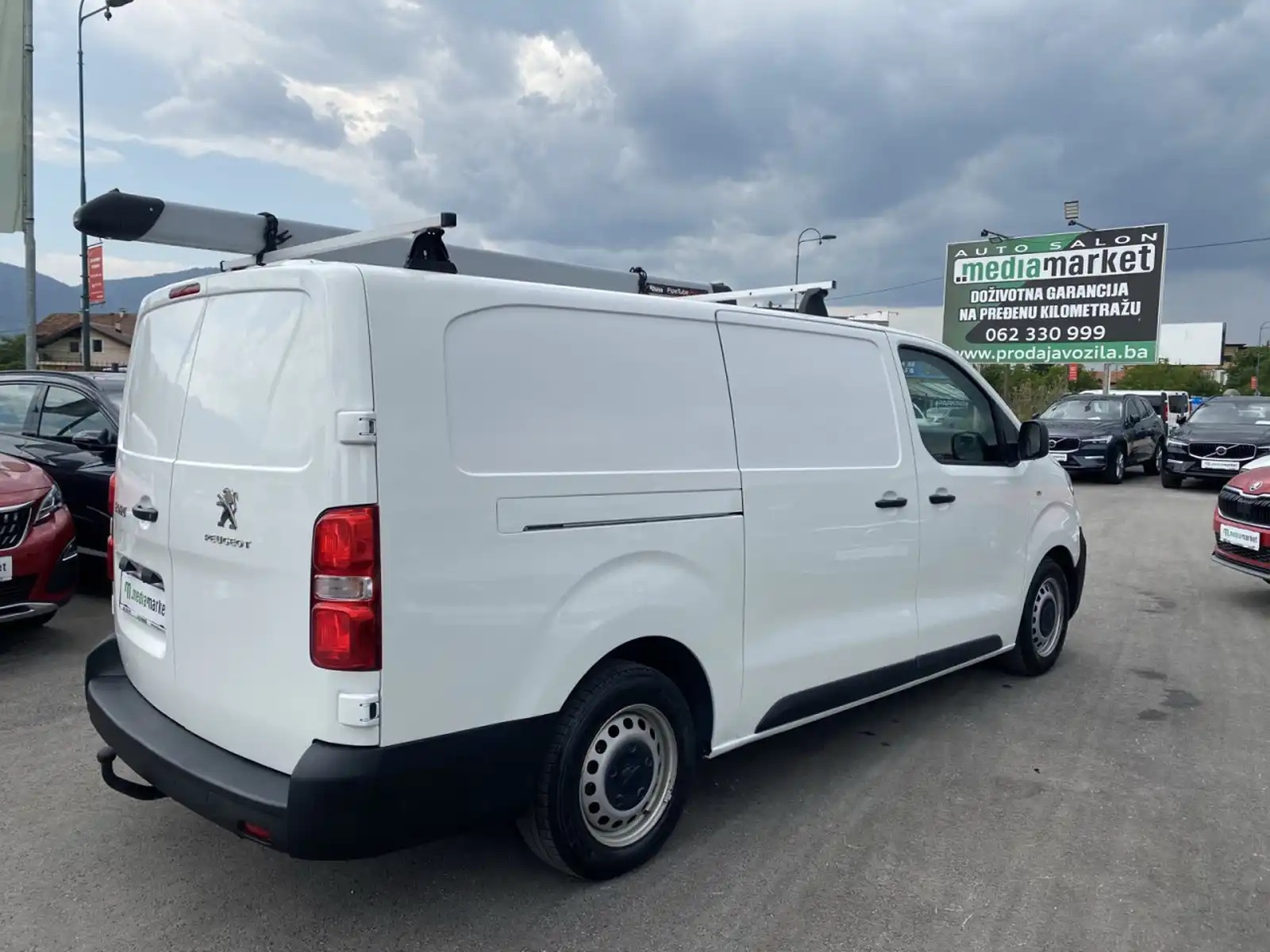 peugeot-expert-maxi-20-bluehdi-3-sjedista-2019g-klima-kedi-cadi