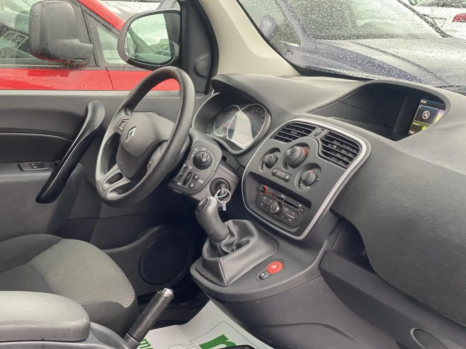 renault-kangoo-maxi-2017g-148580km-navigacija-reno-kango-caddy