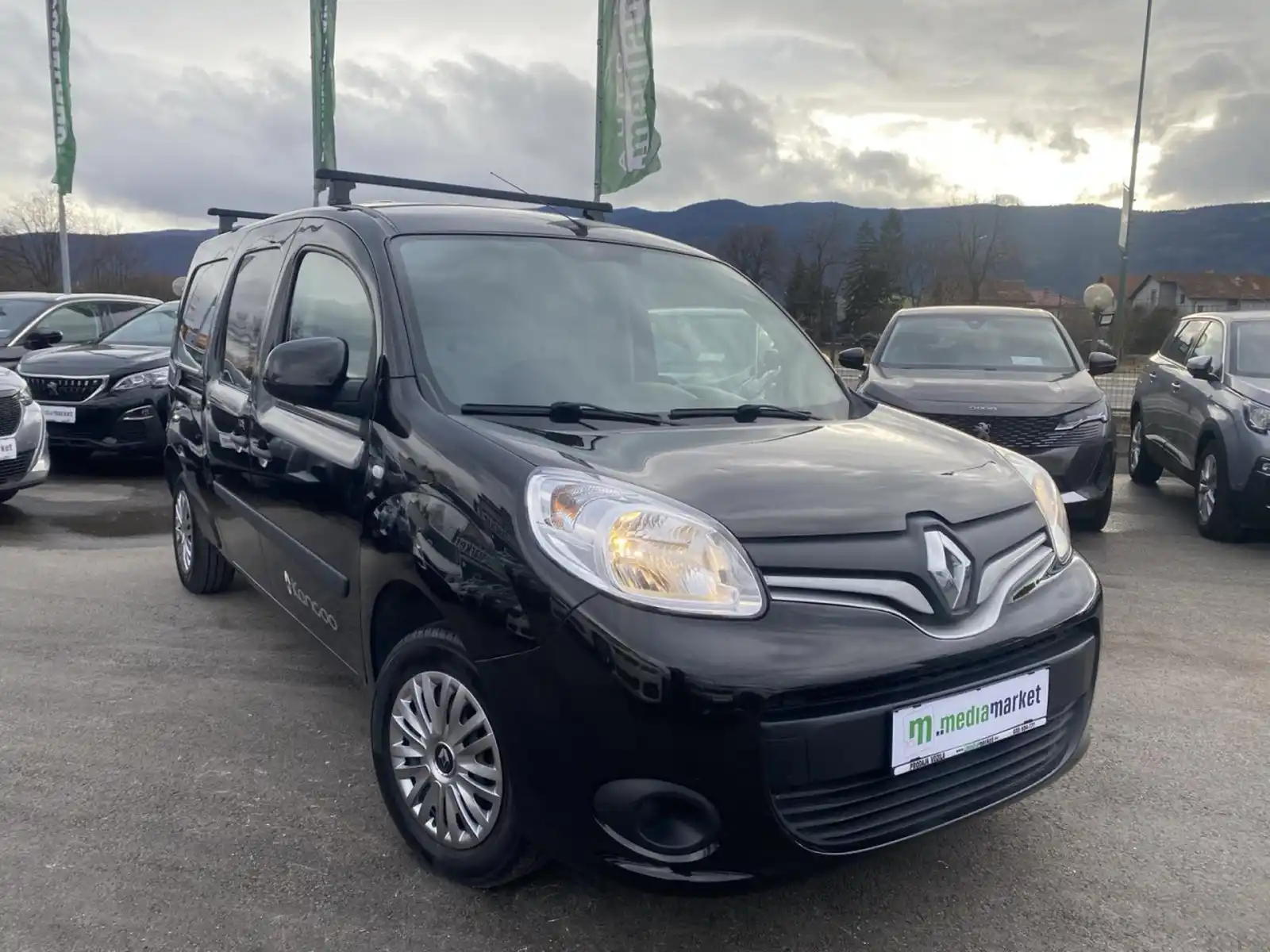 renault-kangoo-maxi-2017g-148580km-navigacija-reno-kango-caddy