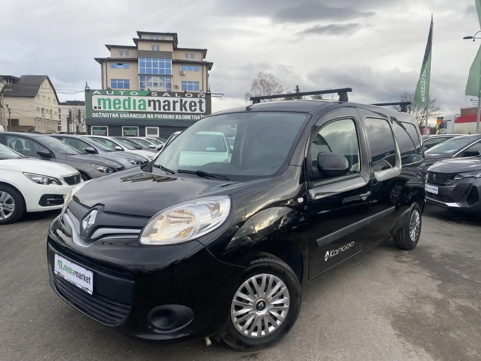 renault-kangoo-maxi-2017g-148580km-navigacija-reno-kango-caddy