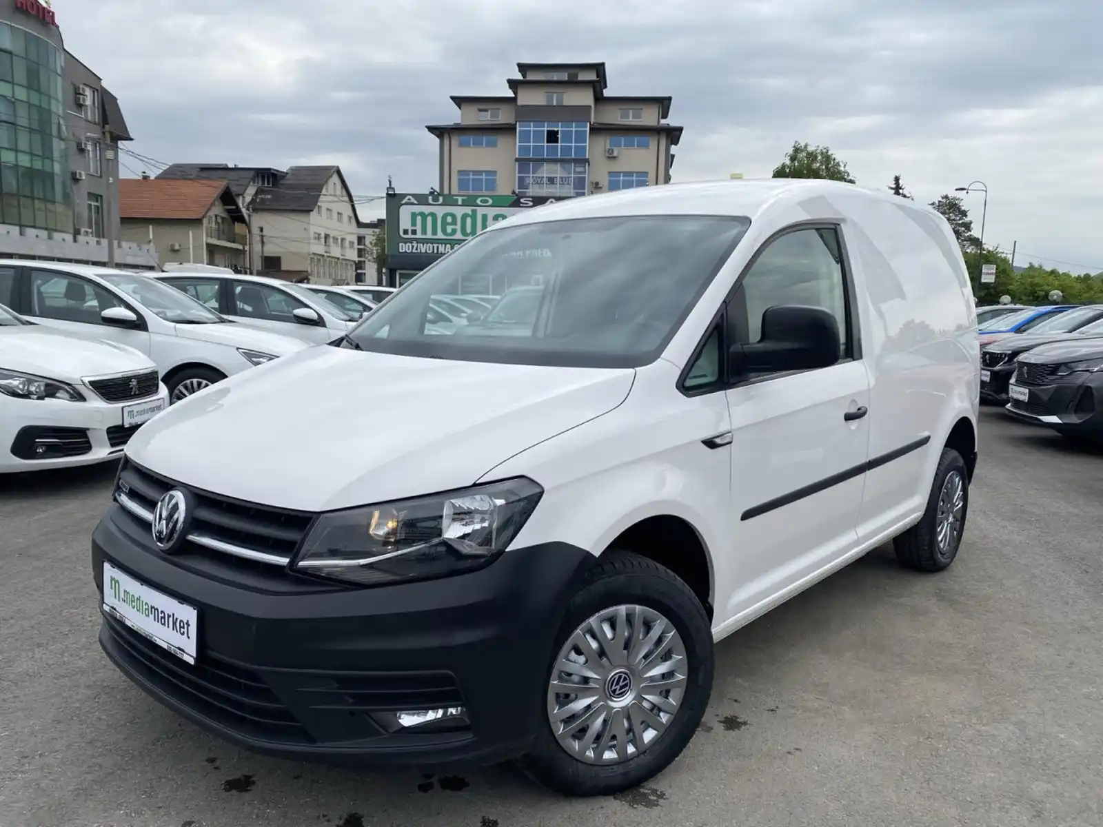 vw-caddy-cady-4motion-2019g-20-tdi-klima-4x4-4-motion-cadi