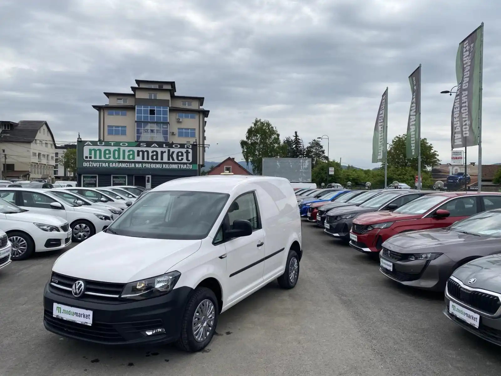 vw-caddy-cady-4motion-2019g-20-tdi-klima-4x4-4-motion-cadi