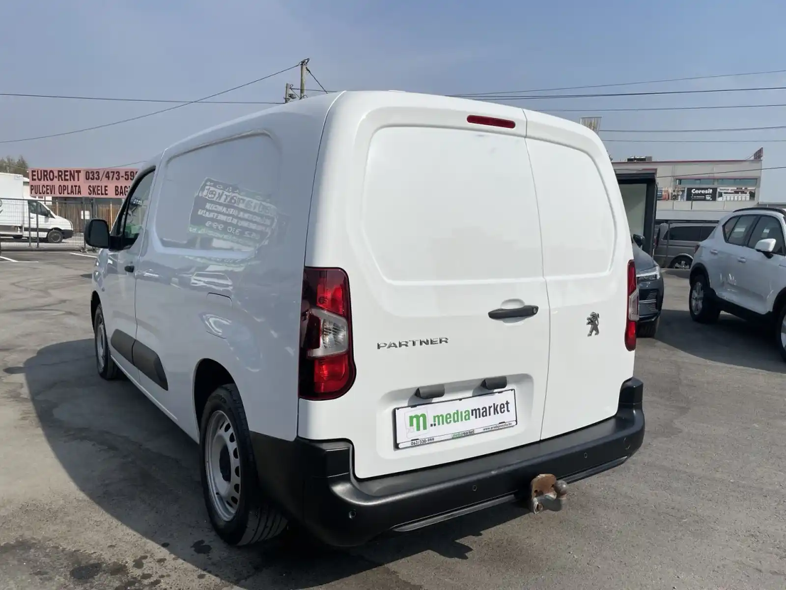 peugeot-partner-maxi-1-5bluehdi-3-sjedista-89-480km-navigacija