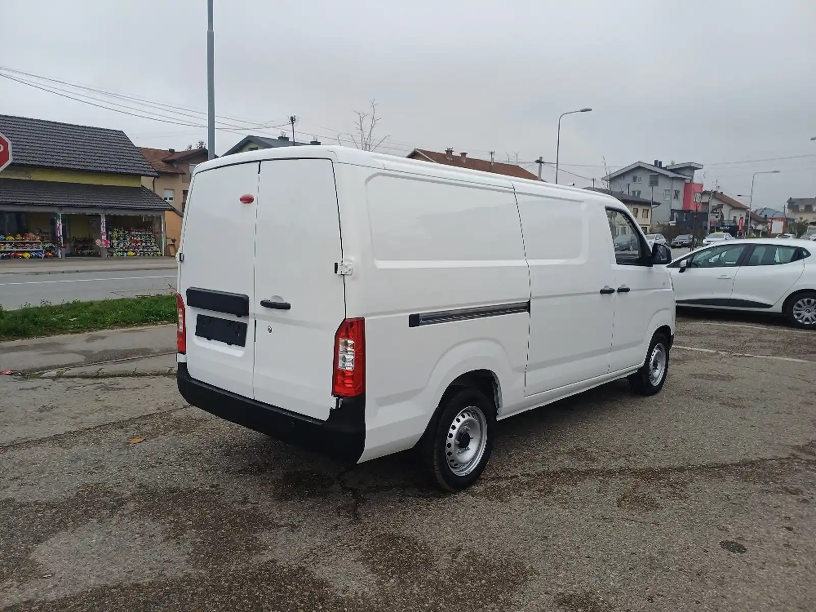 karry-kombi-elektricni-novo