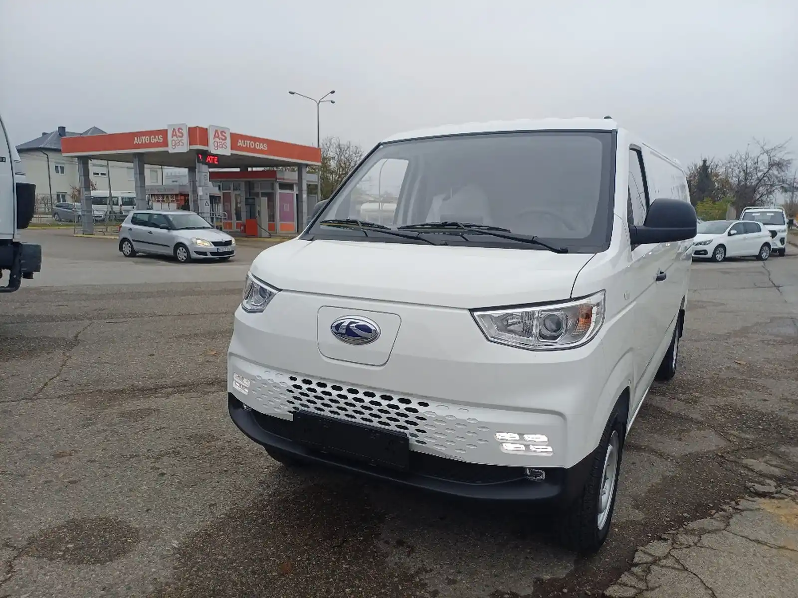 karry-kombi-elektricni-novo