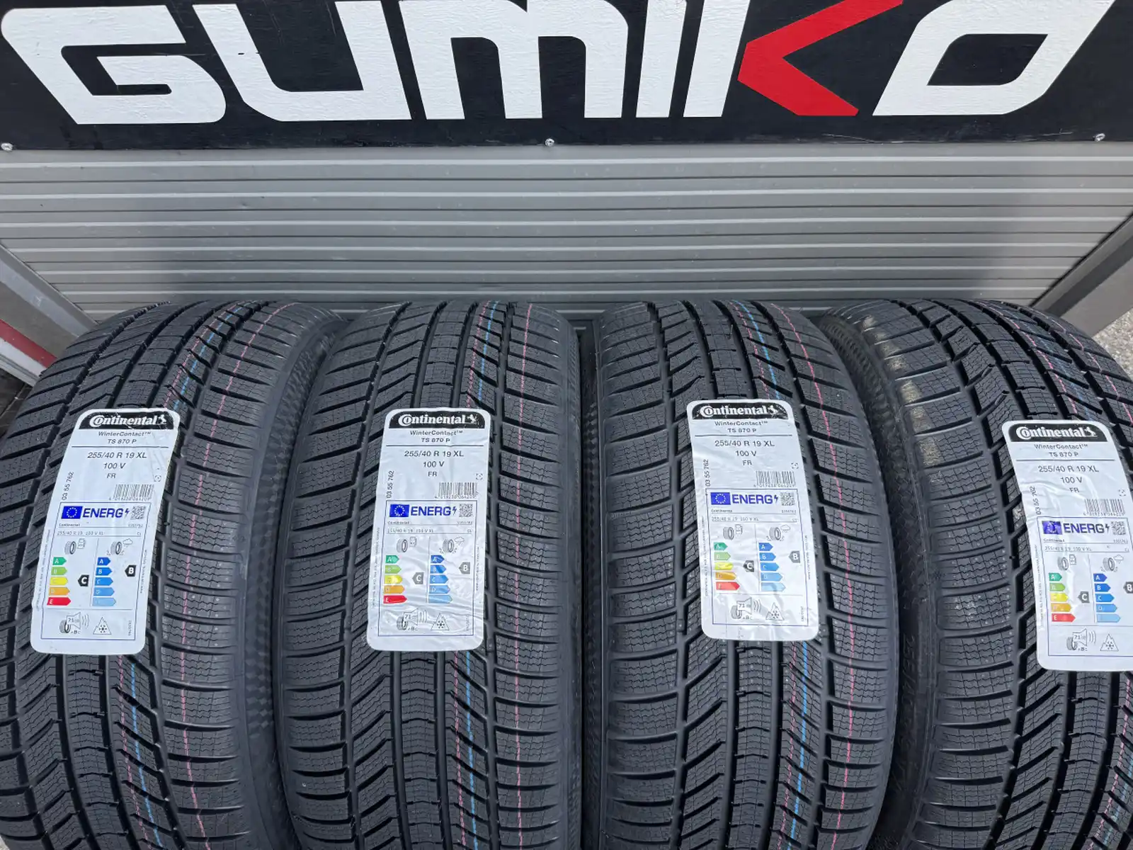 25540r19-continental-ts870p-255-40-19-25540-r19-dot2225