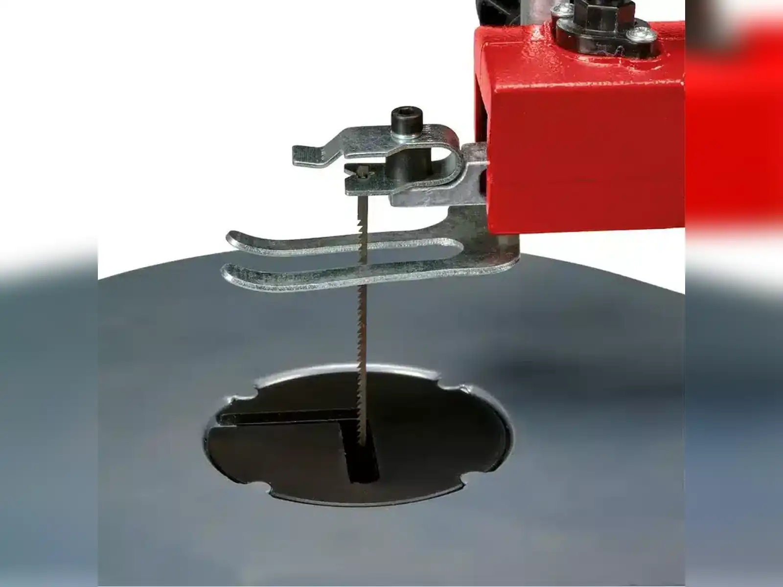 einhell-elektricna-tracna-pila-za-izrezivanje-prorezivanje-tc-ss-406-e
