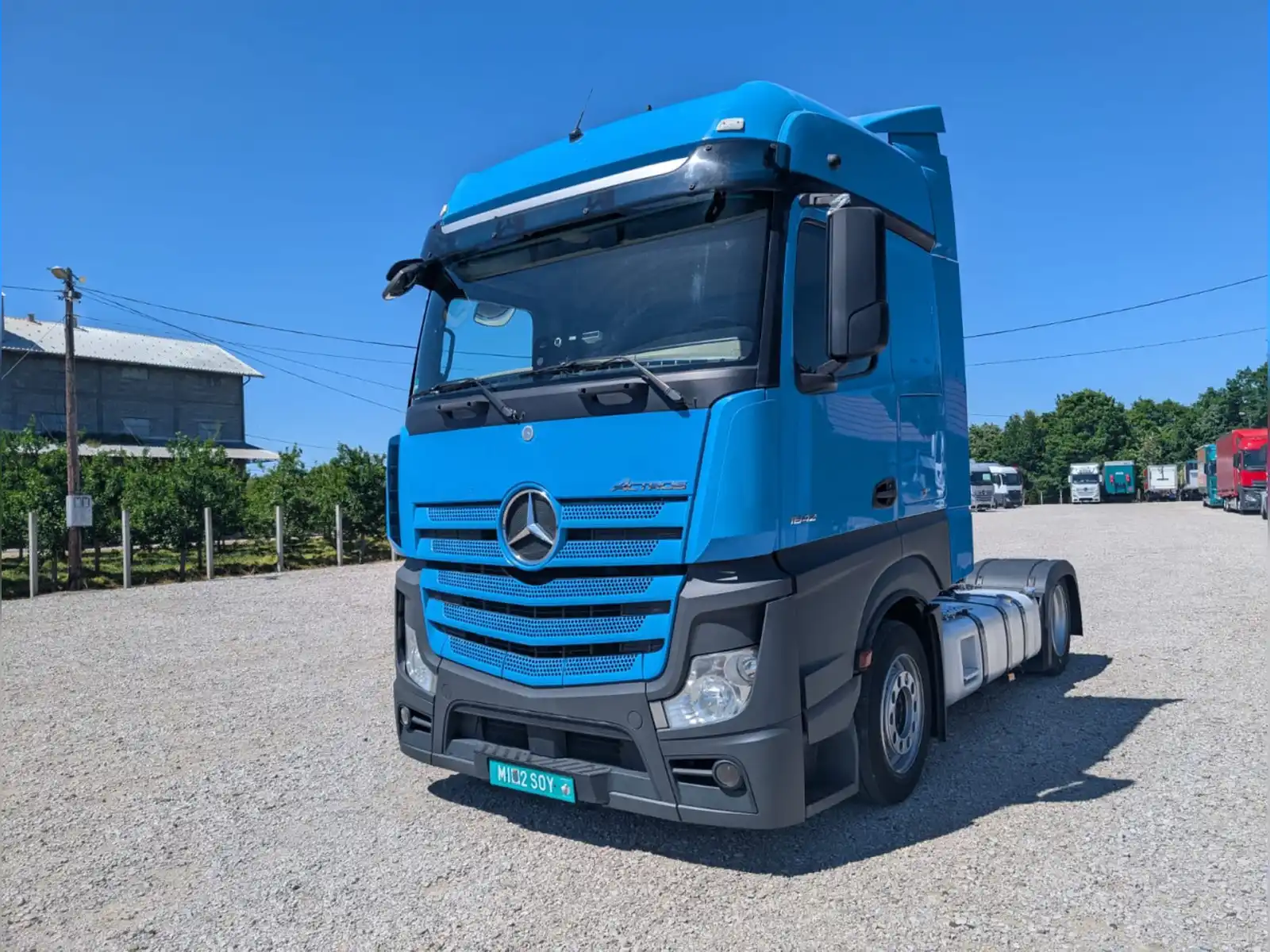kamion-mercedes-actros1842-bigspace