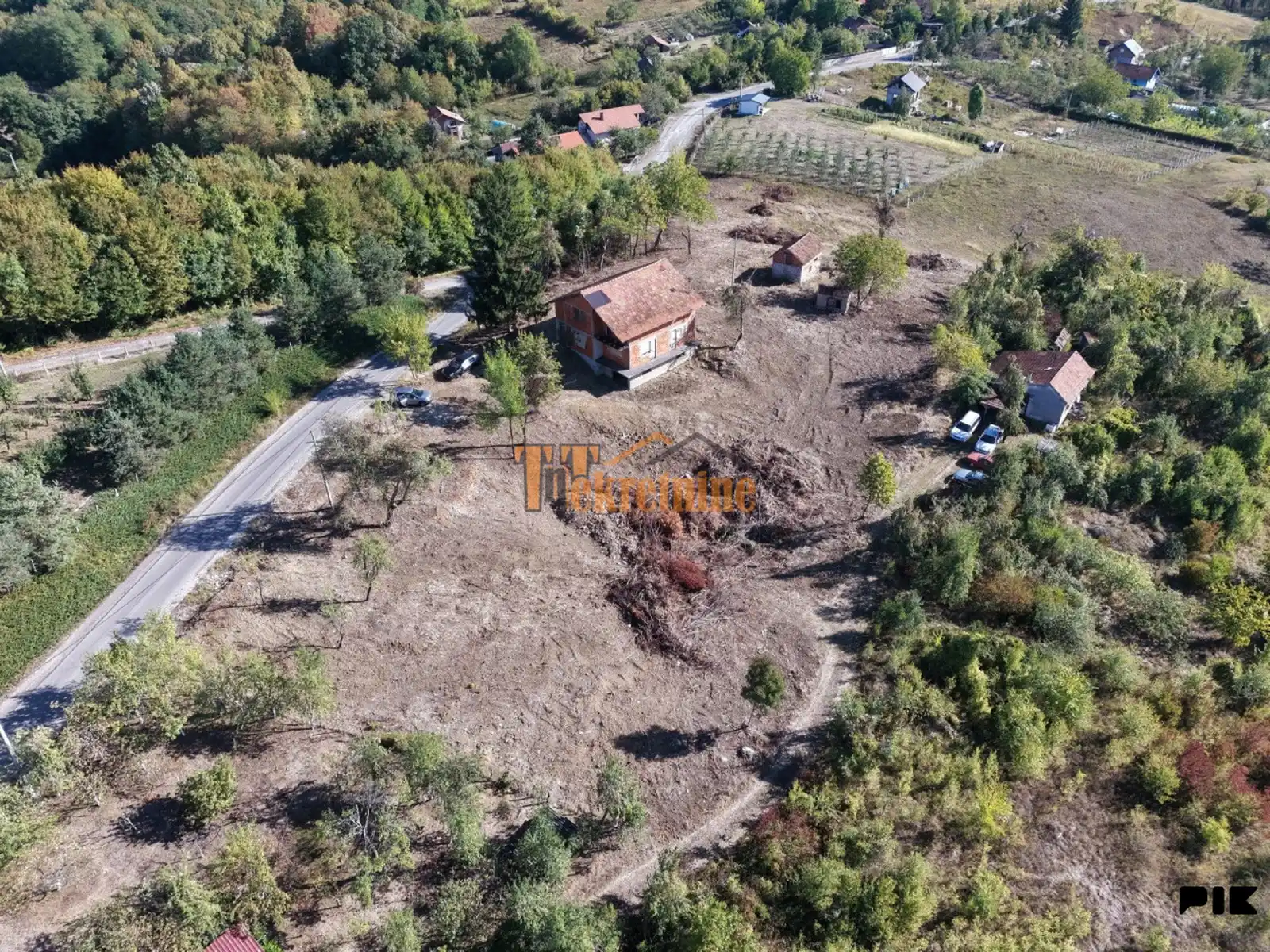 kuca-u-izgradnji-sa-33-461m2-zemljista-motike