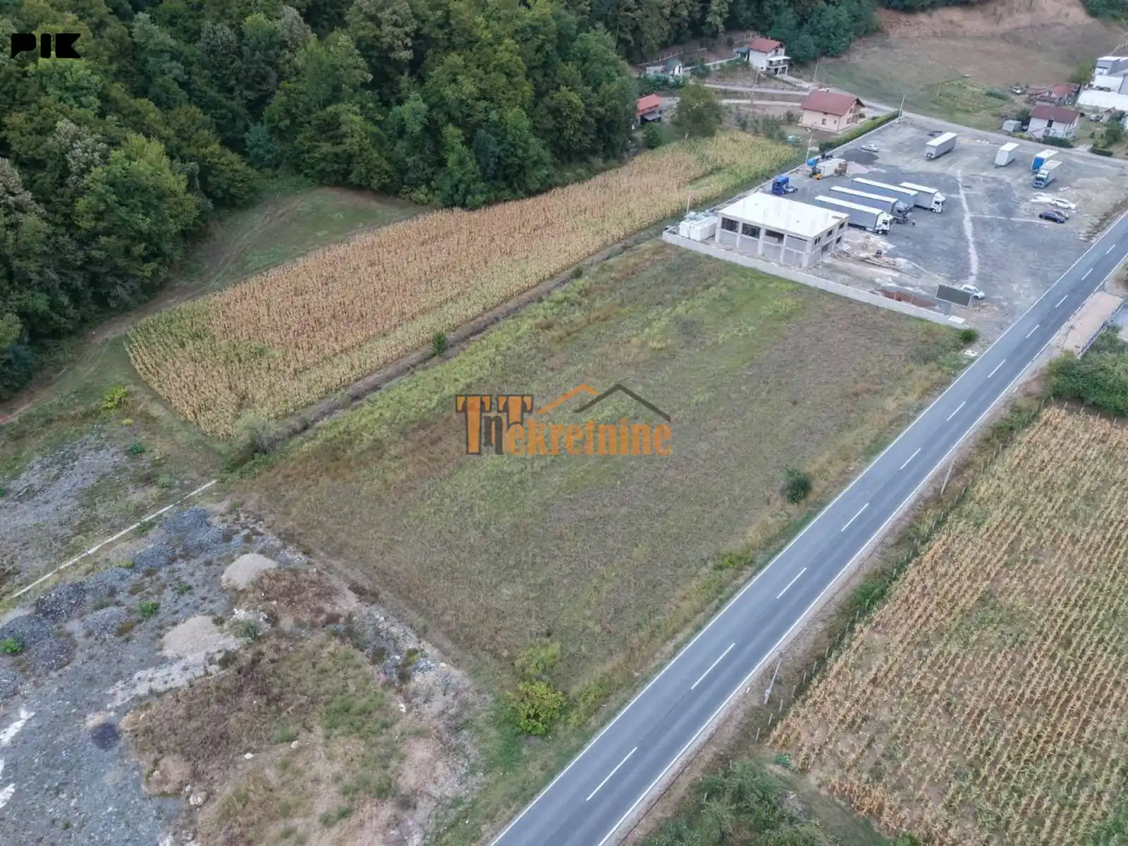 prodaju-se-cetiri-placa-uz-magistralni-put-opsjecko