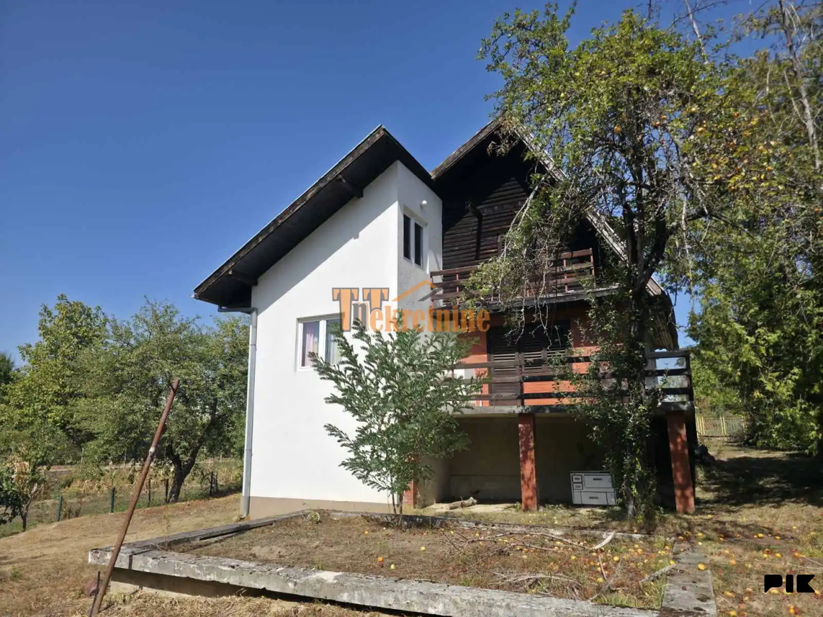 stambeni-objekat-130m2-na-placu-od-1275m2-slatina