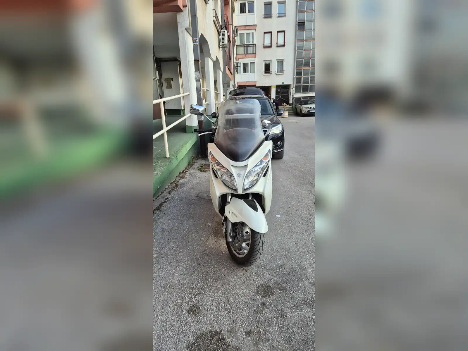 suzuki-burgman-400-abs