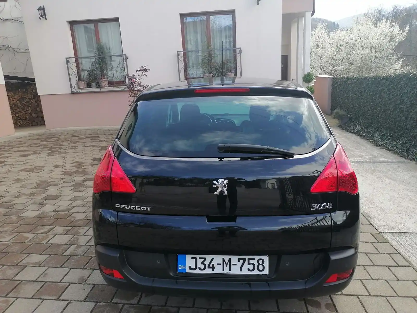 peugeot-3008-2-0-hdi-2011-tek-uradeni-veliki-i-mali-servis